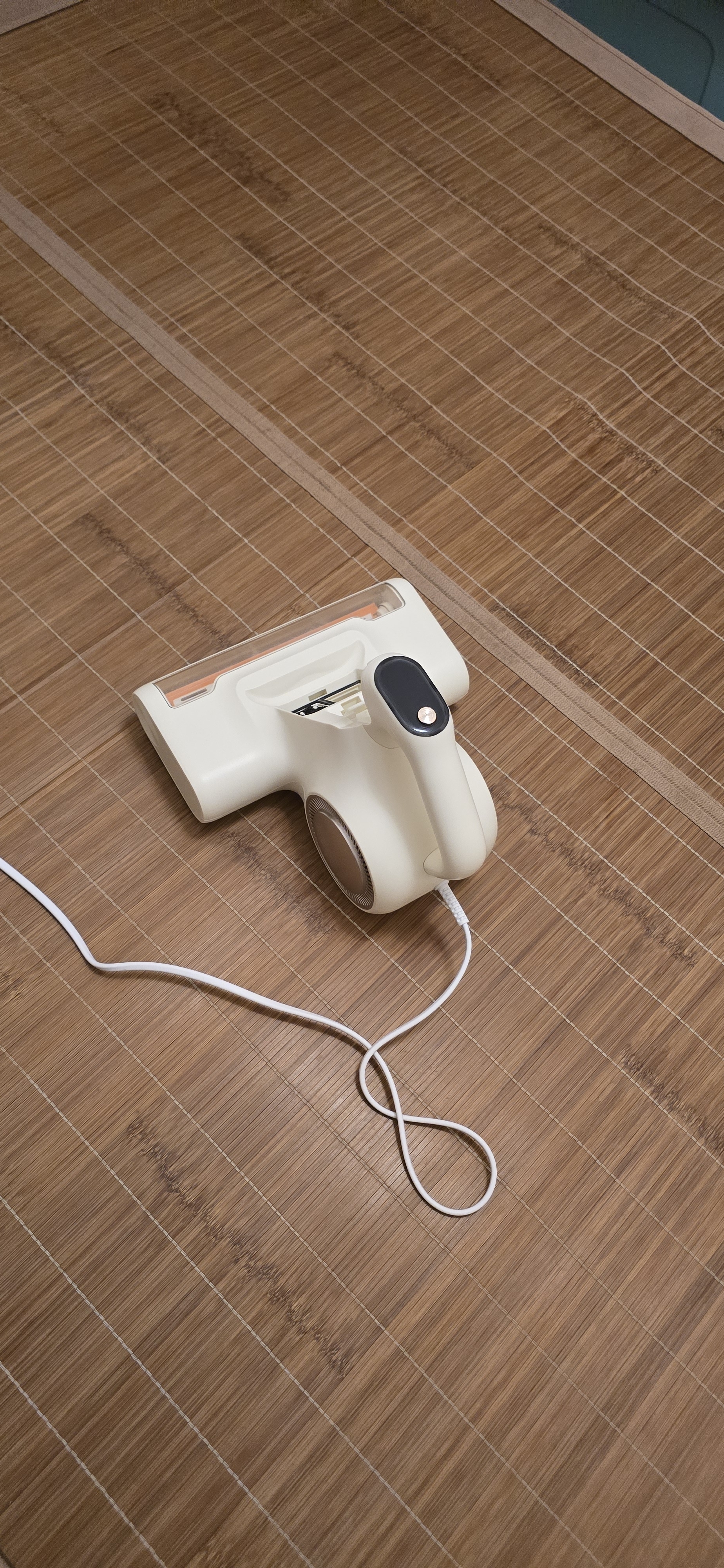 苏泊尔除螨仪【母婴级】家用高温杀菌双杯大功率床上吸尘器三合一宠物除毛除螨一体机床宝ERC-TT25M PRO 实拍图