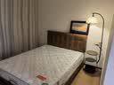 顾家中古风落地灯客厅沙发旁茶几灯具法式复古卧室床头柜置物一体台灯 黑色-梅花罩-常规款-木艺桌面-三色变光 【国货大牌 官方正品】质保十年 实拍图