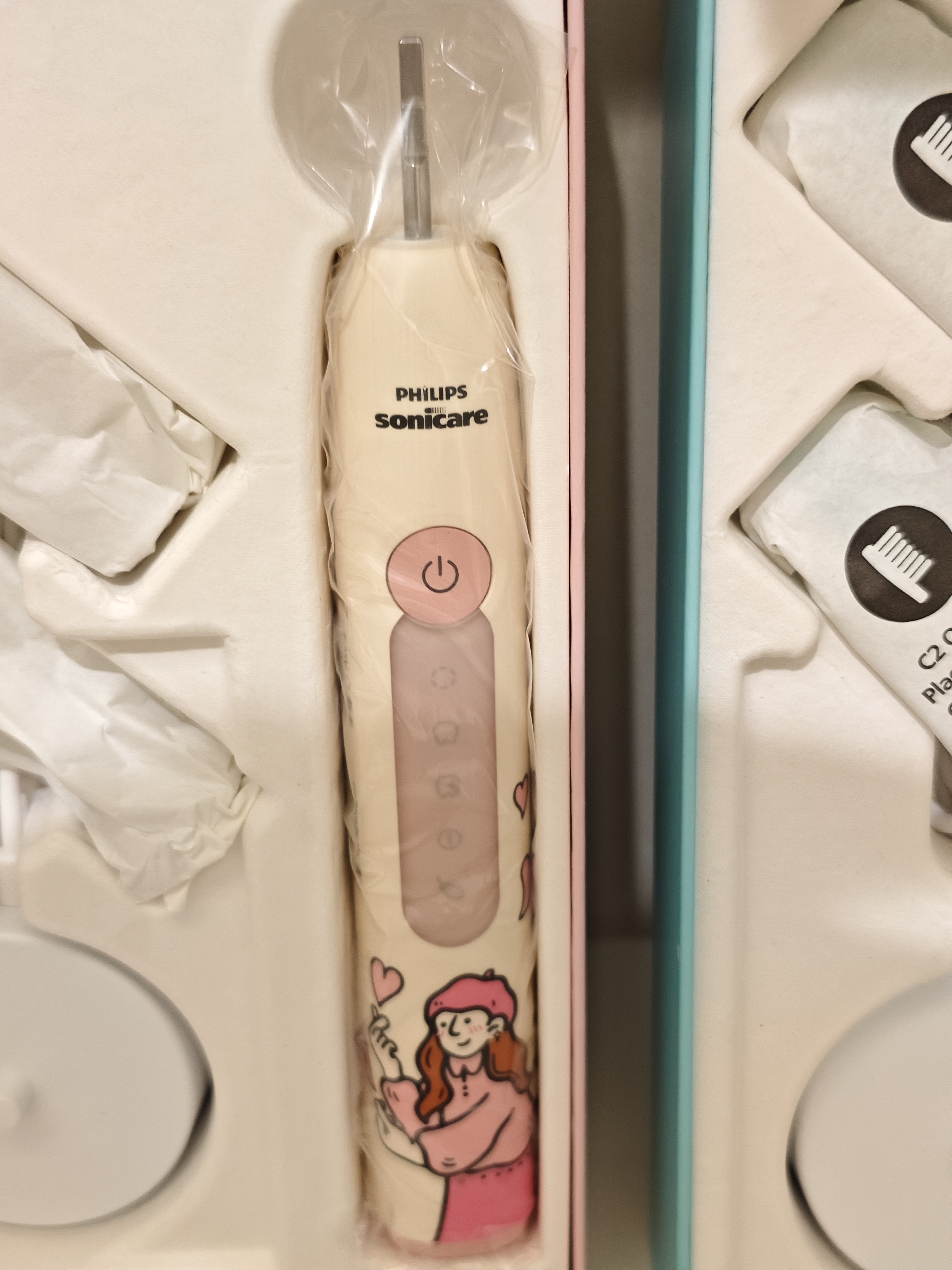 飞利浦（PHILIPS）Sonicare电动牙刷钻石3系 6730升级官方旗舰店送父母男生女生情侣装生日礼物 【心动CP】乔治刷&莉莉刷 实拍图