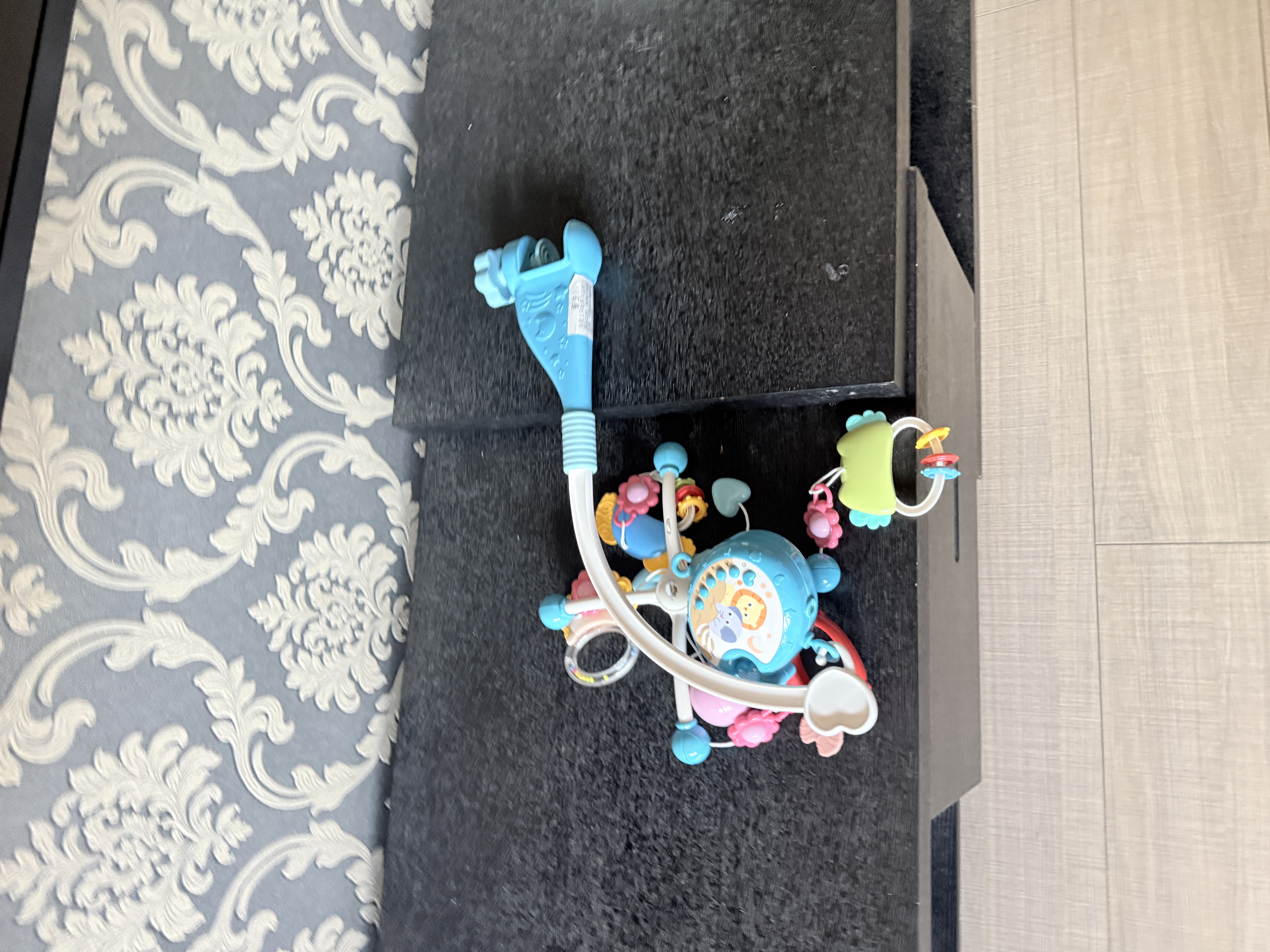 婴儿床头摇铃可旋转安抚床铃0-1岁3-6个月音乐床上宝宝玩具吊挂件 牙咬投影灯光遥控床头铃-蓝-充电 实拍图