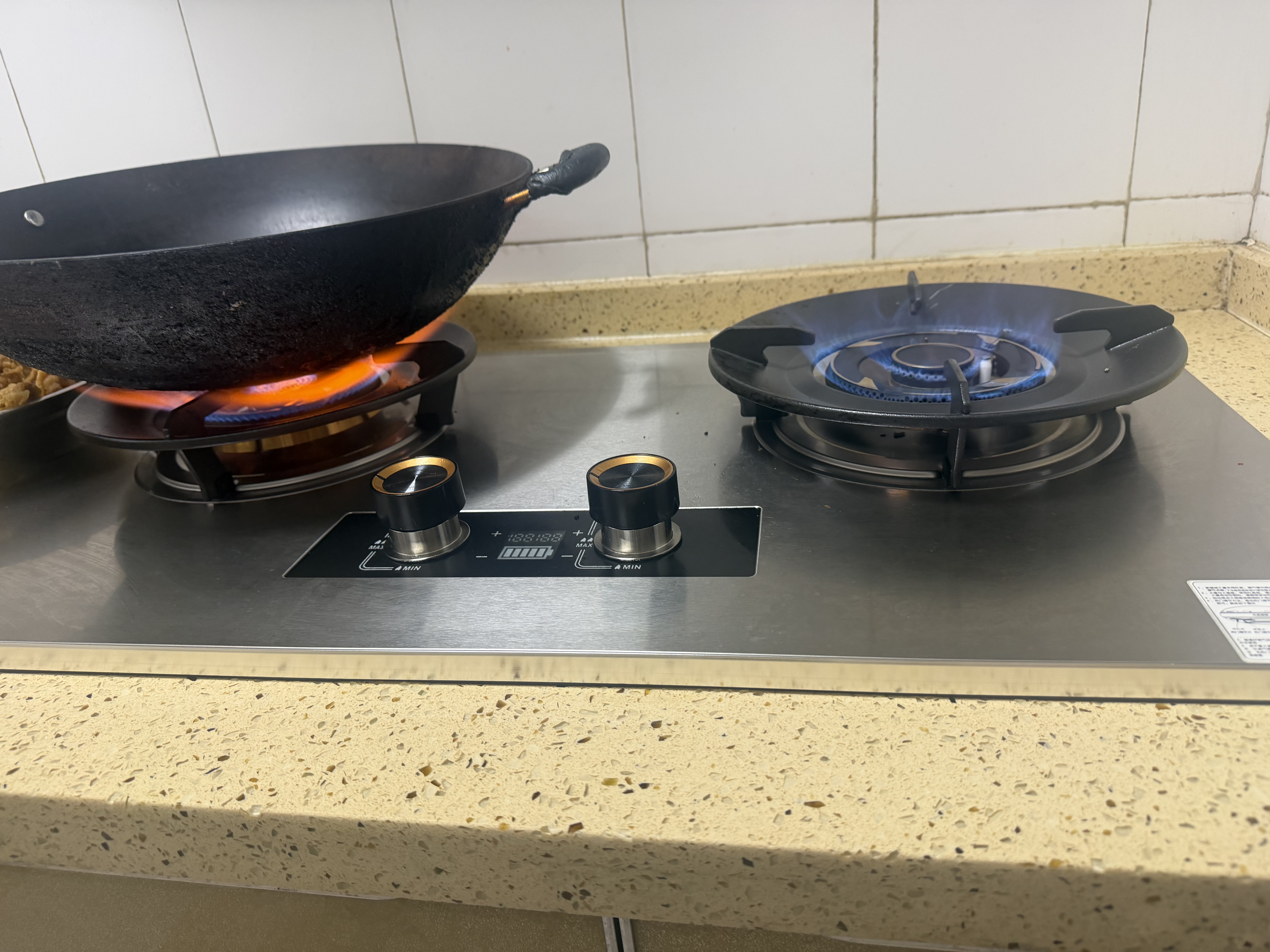 樱花帝王煤气灶双灶具嵌入式家用猛火燃气灶天然气大火力液化气罐装台式炉 【天然气】鸳鸯左增压定时+750增强不锈钢 十大品牌 实拍图