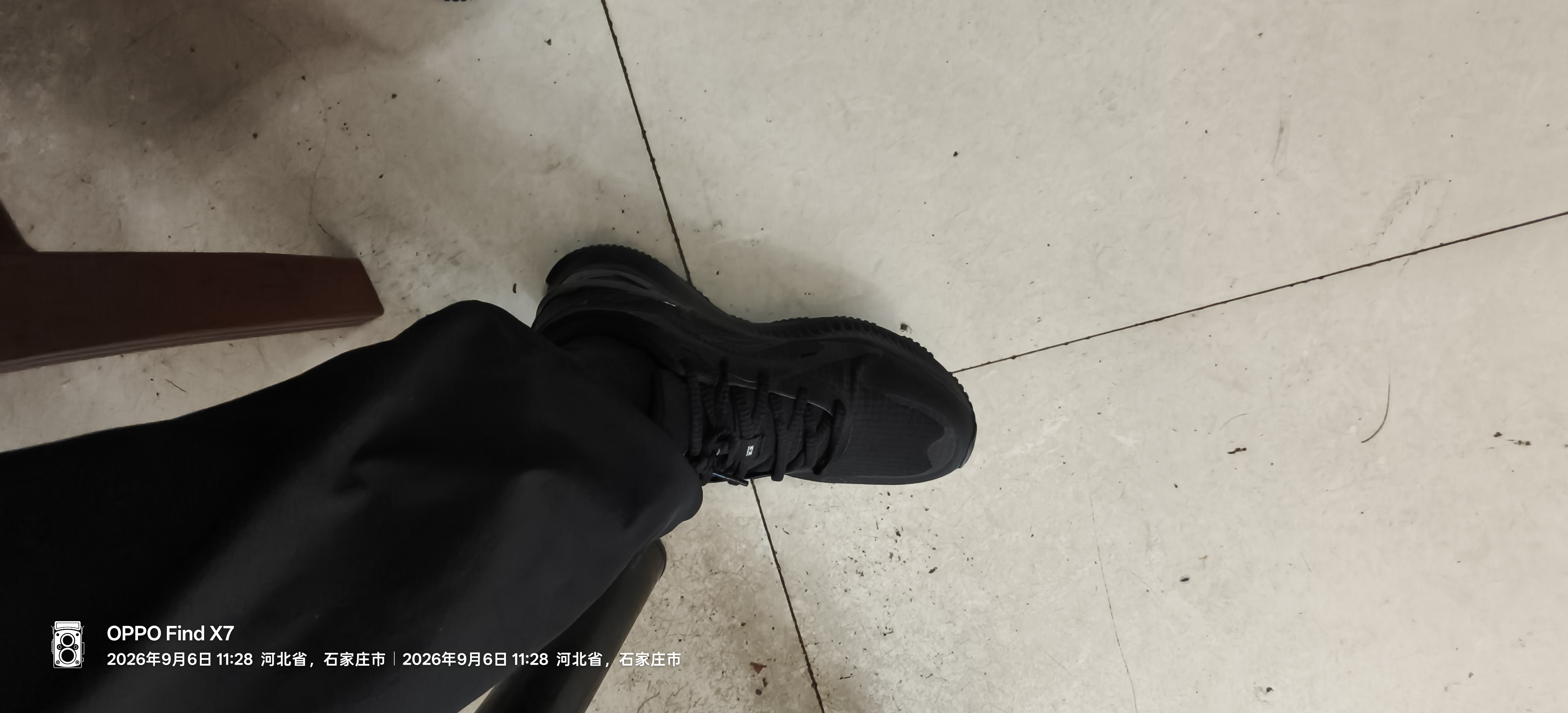 李宁越影 ELEMENT|跑步鞋男鞋秋冬季减震回弹轻量轻便软底运动鞋 黑色/岩石灰(047男款)-2 41 实拍图