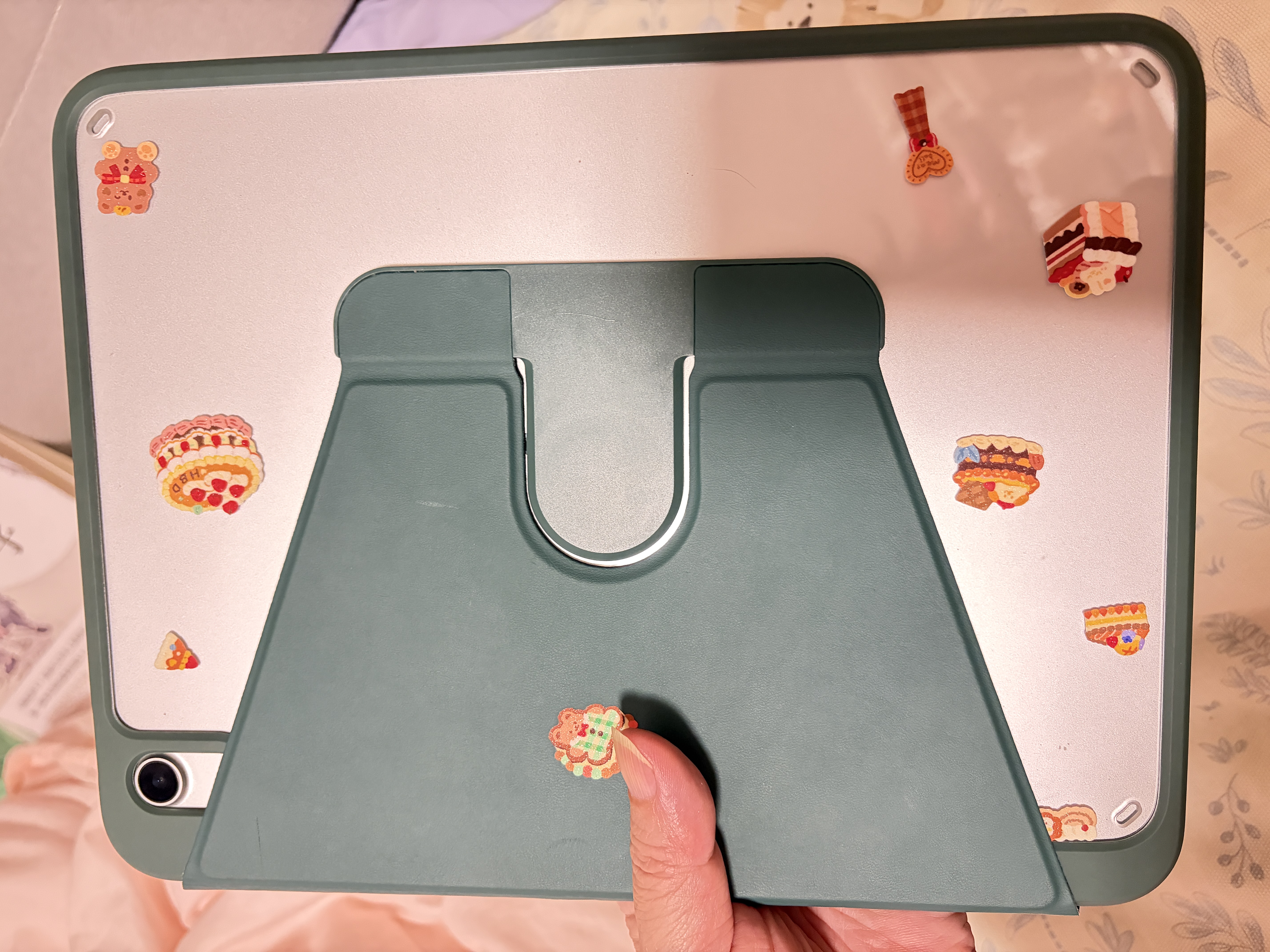 Apple/苹果【教育优惠】iPad 11英寸 A16芯片2025年款 平板电脑 (256GB WLAN版/学习办公娱乐)银色 实拍图
