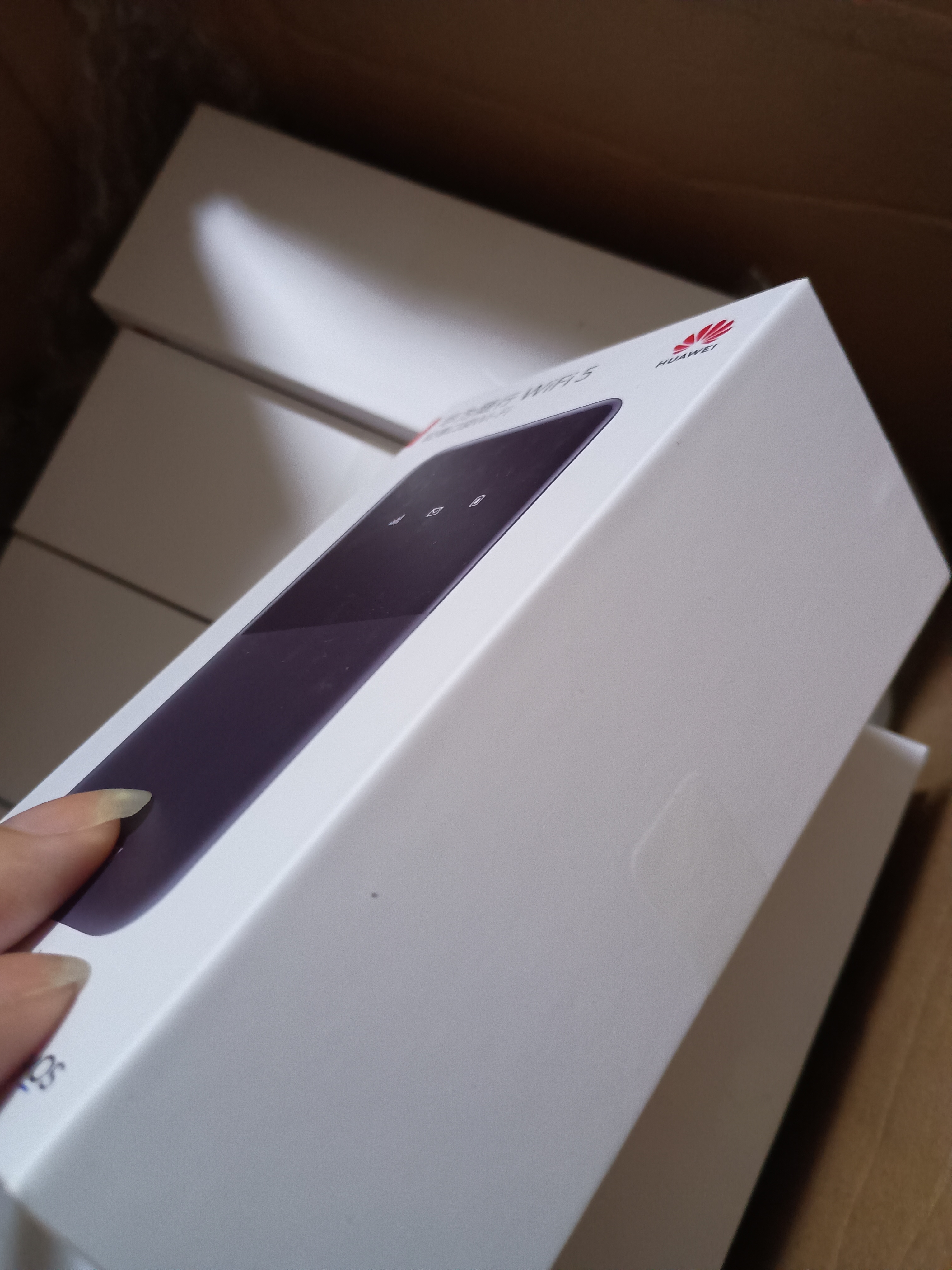 华为随行WiFi 5 黑色【 Pura70上网好伴侣】4G全网通  195Mbps高速上网  随身WiFi 移动WiFi 实拍图