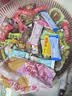 【零食大礼包】休闲零食辣条麻花肉脯素牛排组合装送人追剧 7款共63包【精装】【必薅】 实拍图