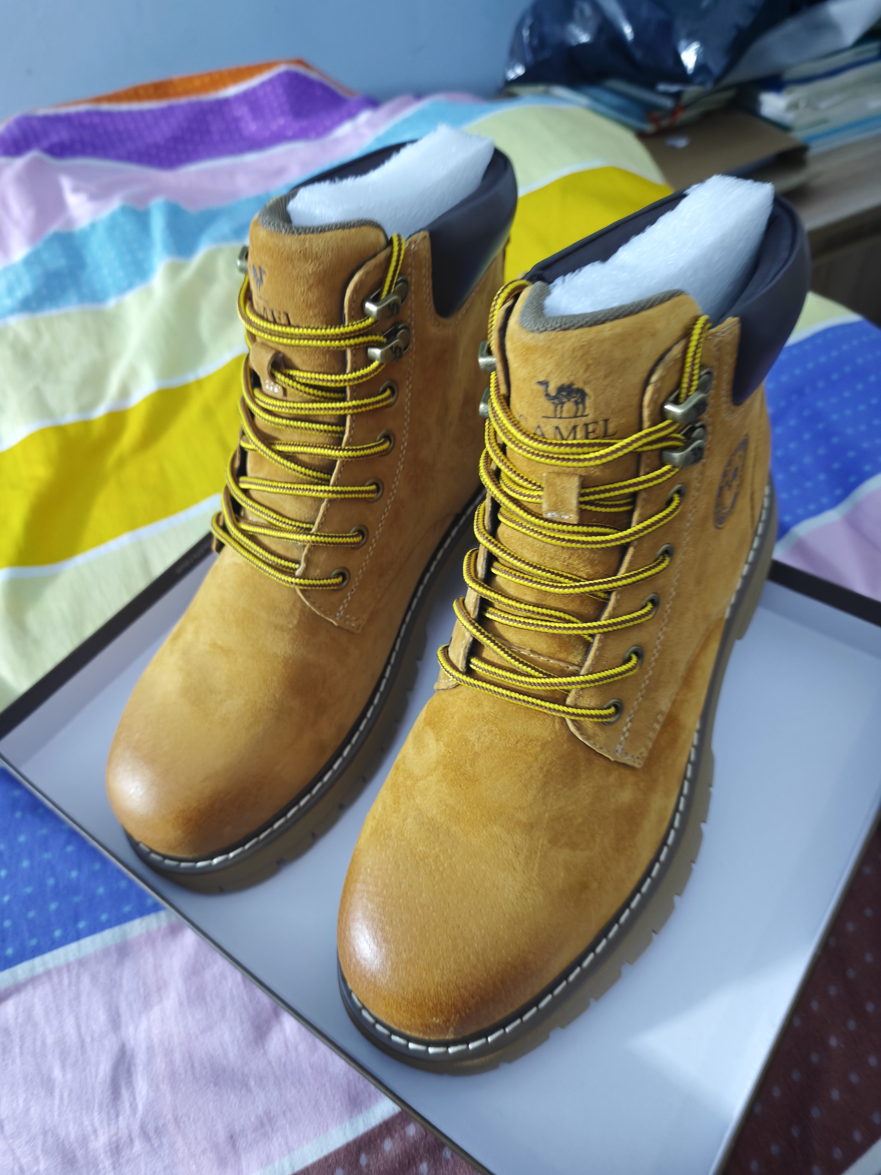 骆驼（CAMEL）王俊凯同款铠甲马丁靴高帮户外工装大黄靴男 GE122W7757T 金黄 39 实拍图