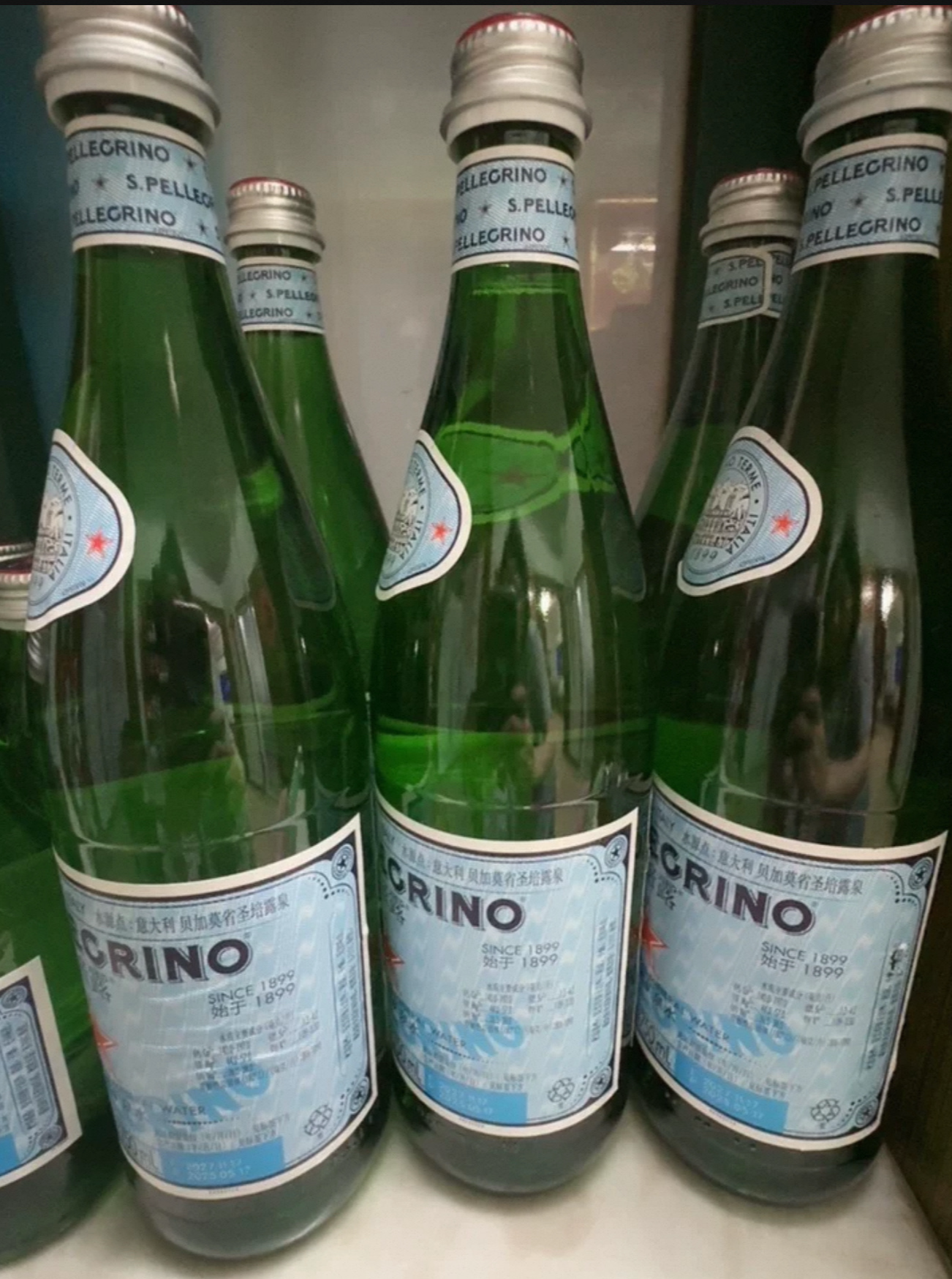 圣培露（S.PELLECRINO）含气天然矿泉水750ml*12玻璃瓶气泡水高锶意大利原装进口饮用水 实拍图