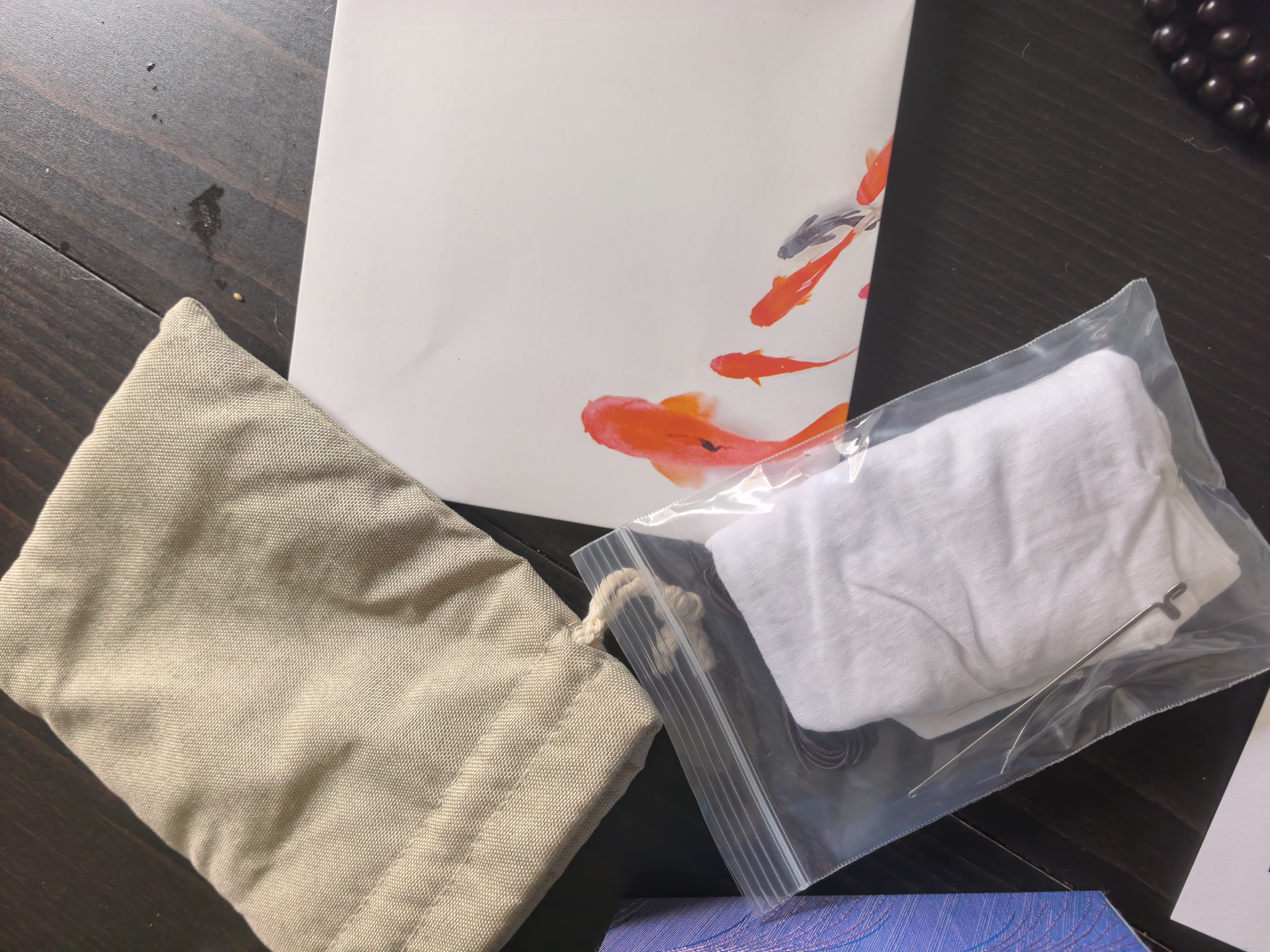 龍隐正宗小叶紫檀手串男女士款文玩手链檀香木佛珠子转运正品高端情侣 带金星款8mm*108颗（七仓速达） 实拍图