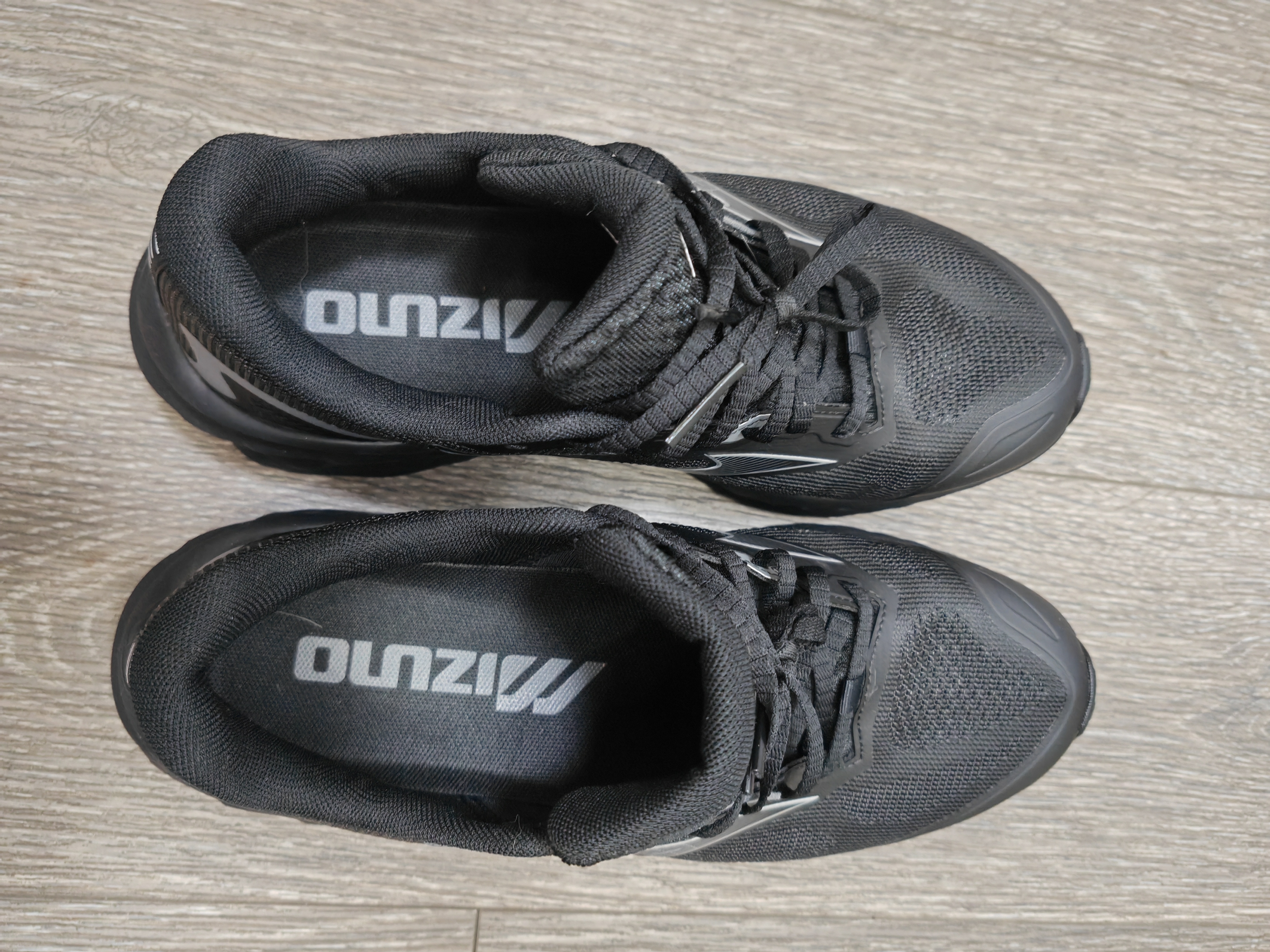 美津浓（MIZUNO）运动跑步鞋男女厚底缓震回弹专业慢跑鞋 ASTRO X 实拍图