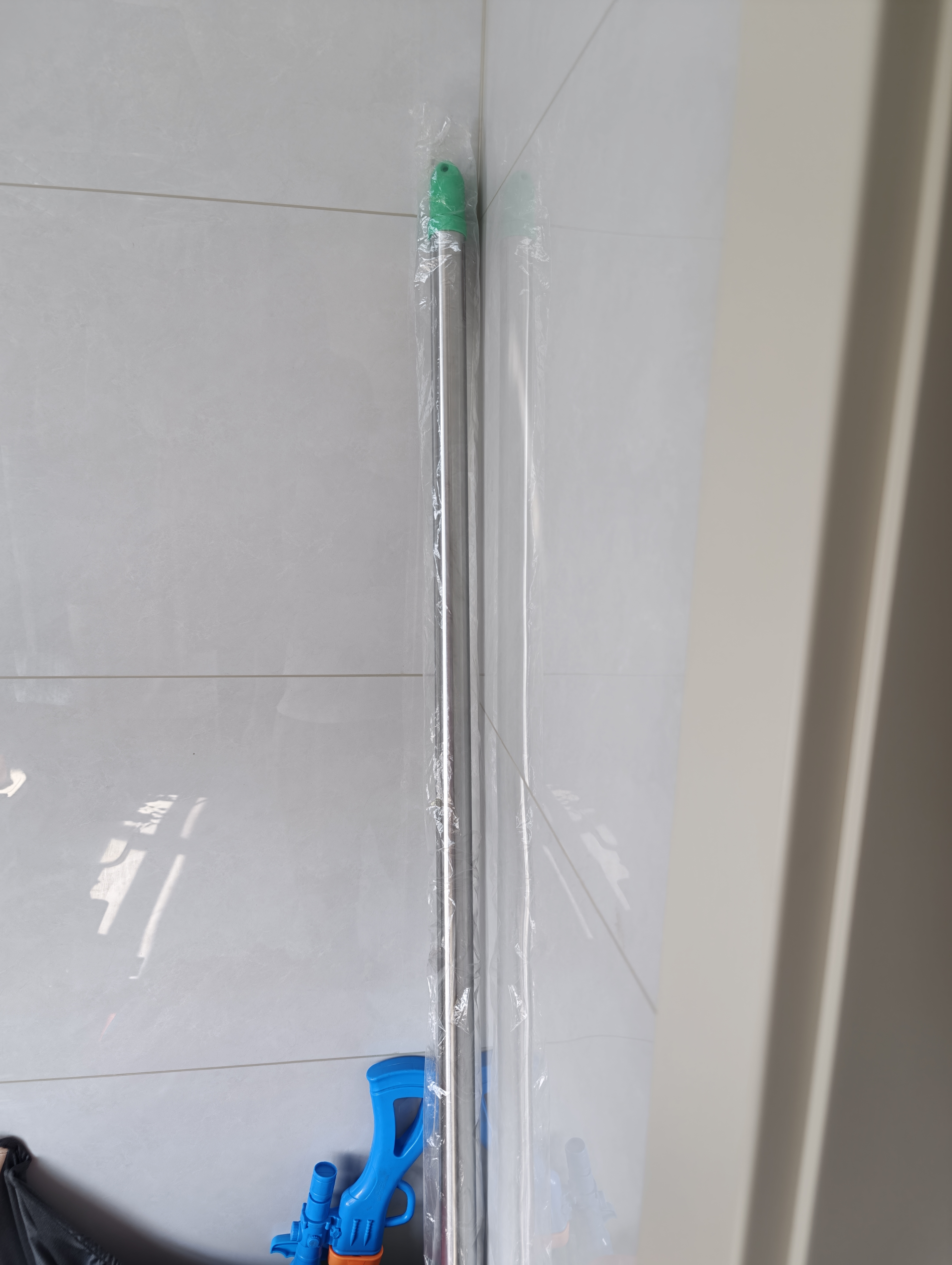 友利特晾衣杆不锈钢可伸缩晾衣架户外阳台横杆室外晒衣杆凉衣竿挂衣杆 【1.58-3米】伸缩杆 复合管 实拍图