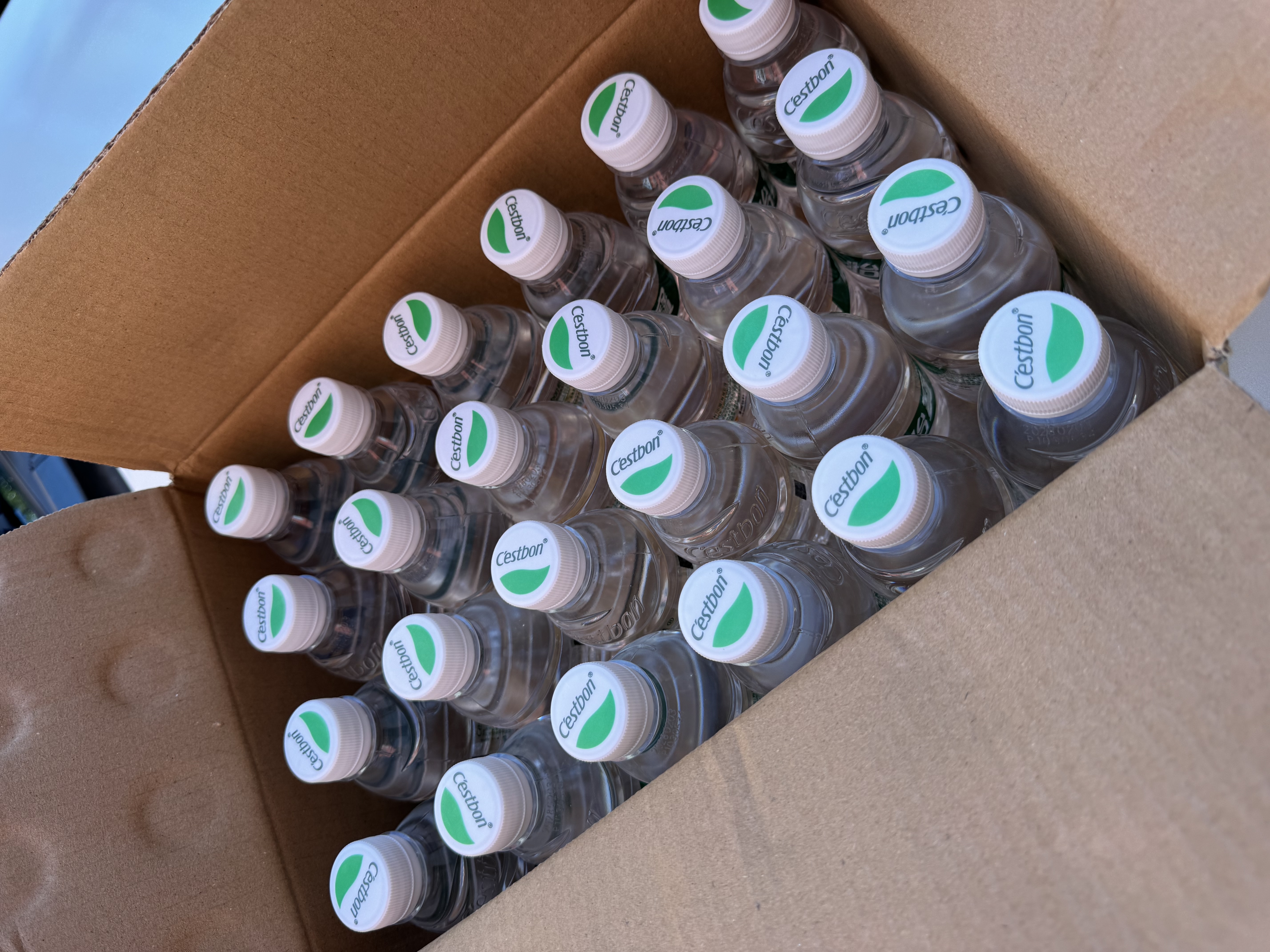 怡宝饮用纯净水211ml*24瓶 小瓶装京东专供 办公旅行户外 口袋水整箱 实拍图