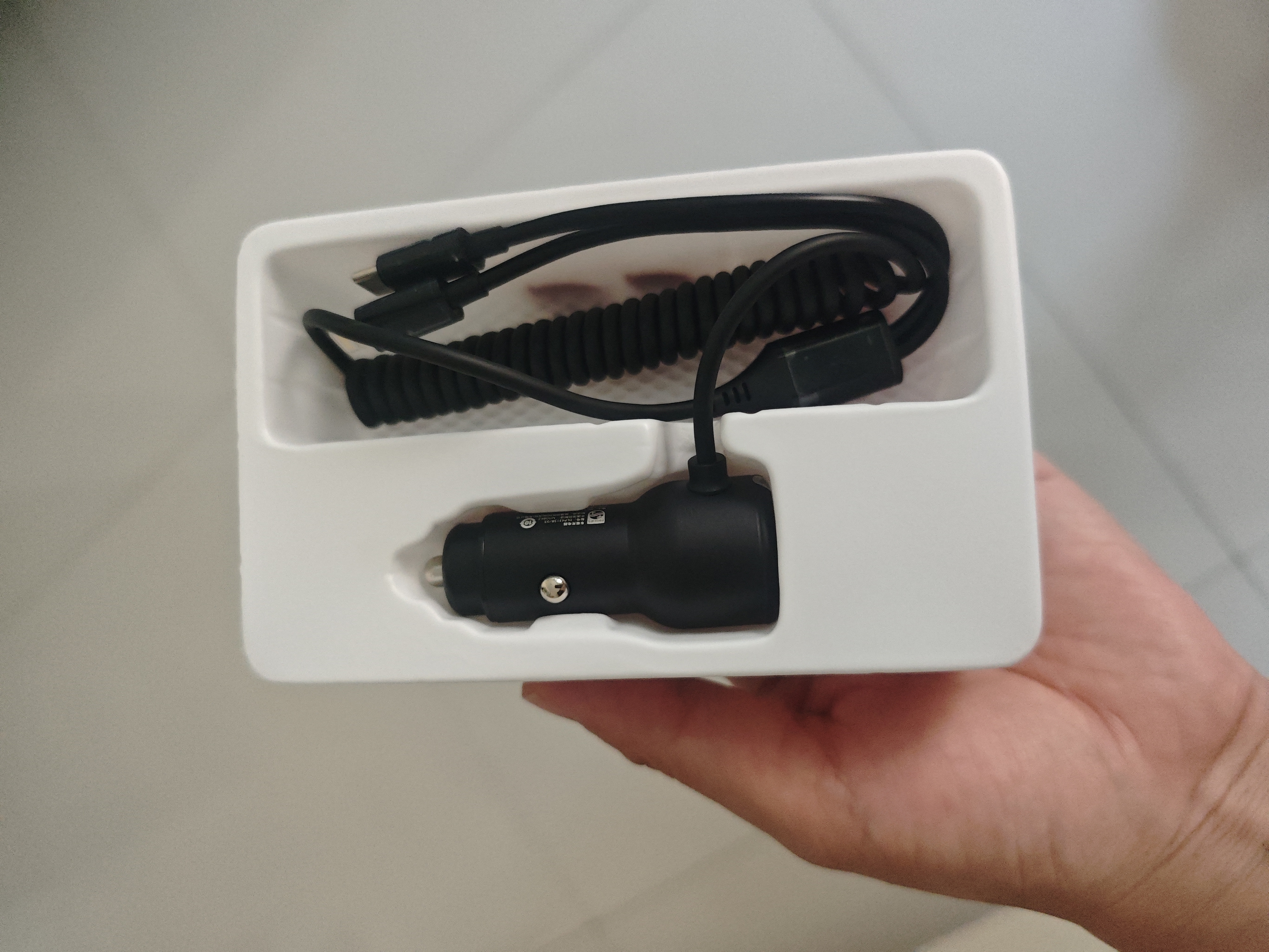 飞利浦（PHILIPS）车载充电器超级快充自带线汽车点烟器充电器转换器一拖二苹果17/16华为USB扩展车充头4313 实拍图