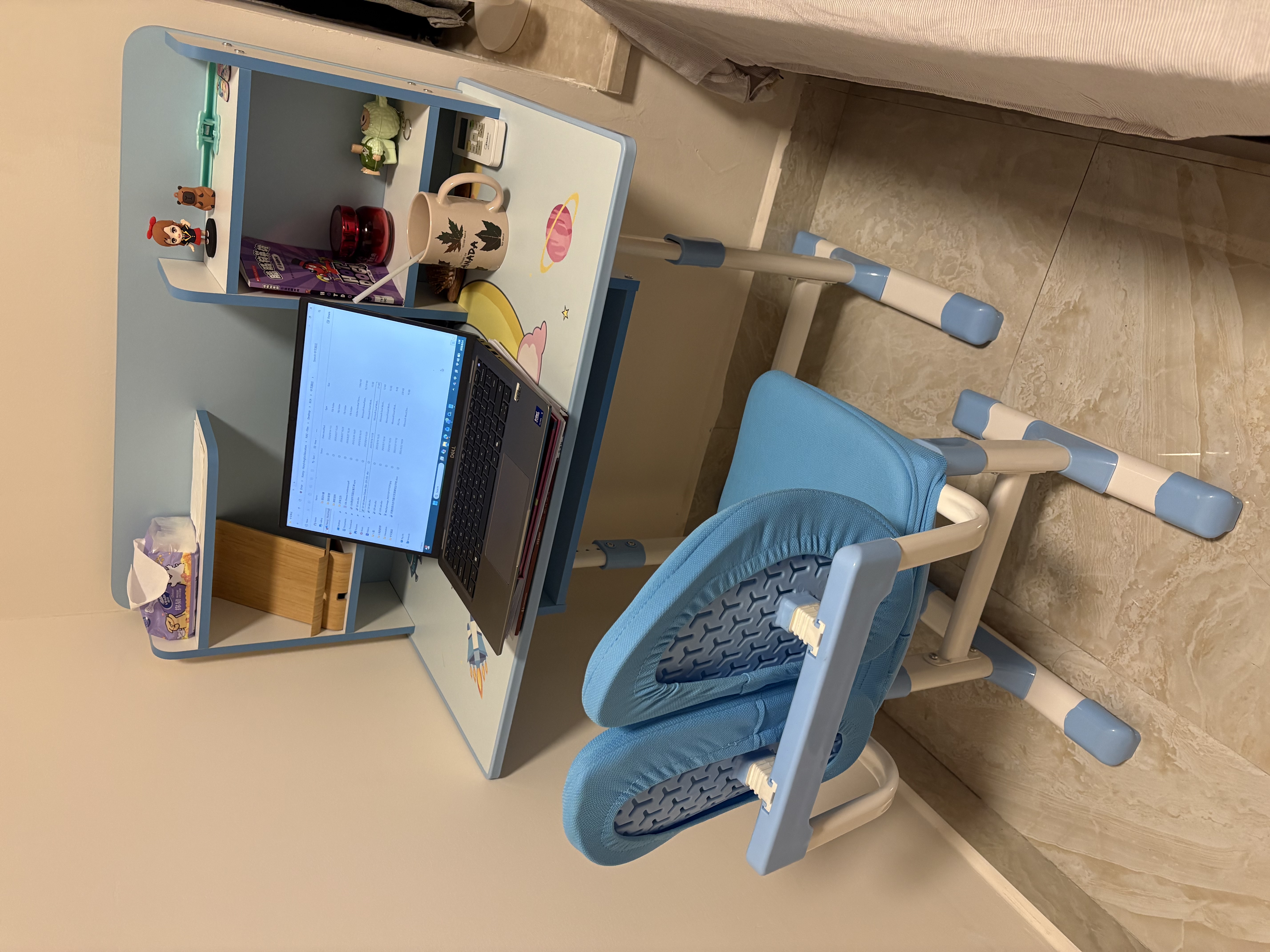 海旭成儿童学习书桌椅套装 可升降带阅读书架多功能课桌椅家用写字桌 实拍图