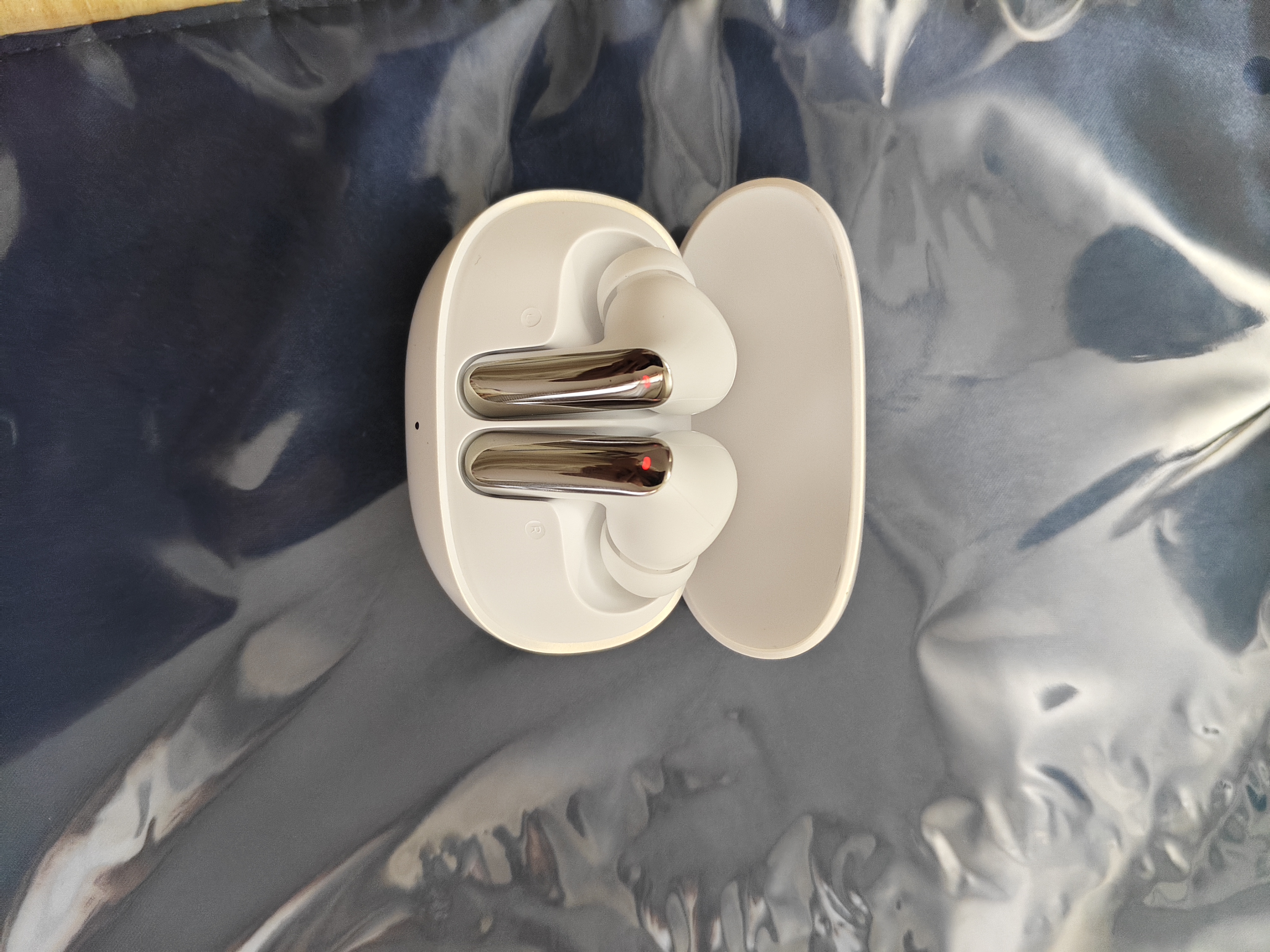 QCY N20 Pro入耳式降噪蓝牙耳机-50dB主动降噪13mm大动圈喇叭LDAC高解析音质超长续航学生礼物 皓月白 实拍图