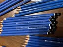 施德楼（STAEDTLER）德国100蓝杆铅笔 专业绘图铅笔 美术生素描铅笔 素描绘画学习 施德楼素描笔 专用初学者 蓝杆2B 4支散装 实拍图