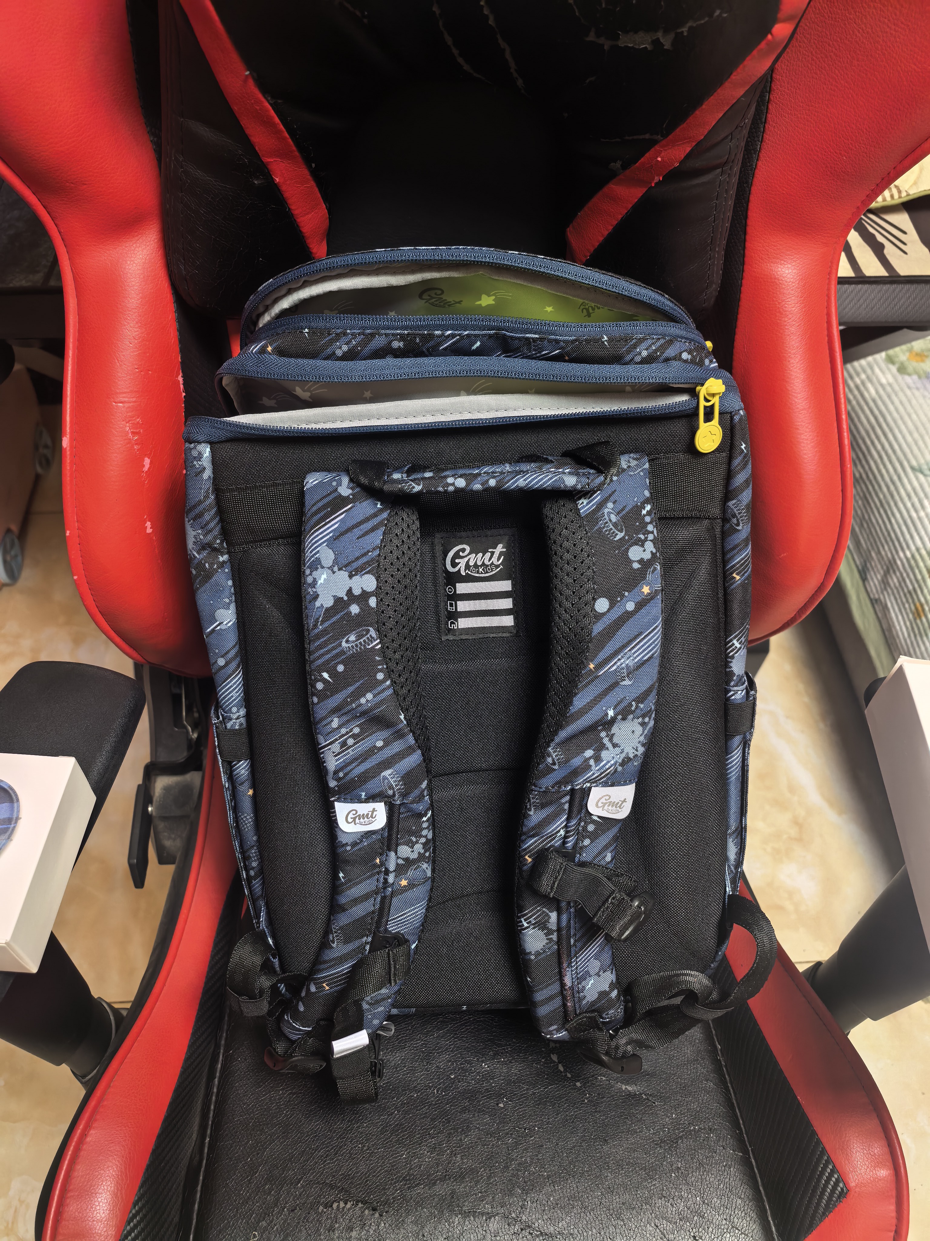Gmt for kids儿童书包小学生开学轻便护脊双肩包大容量礼物1-4年级男光速战车 实拍图