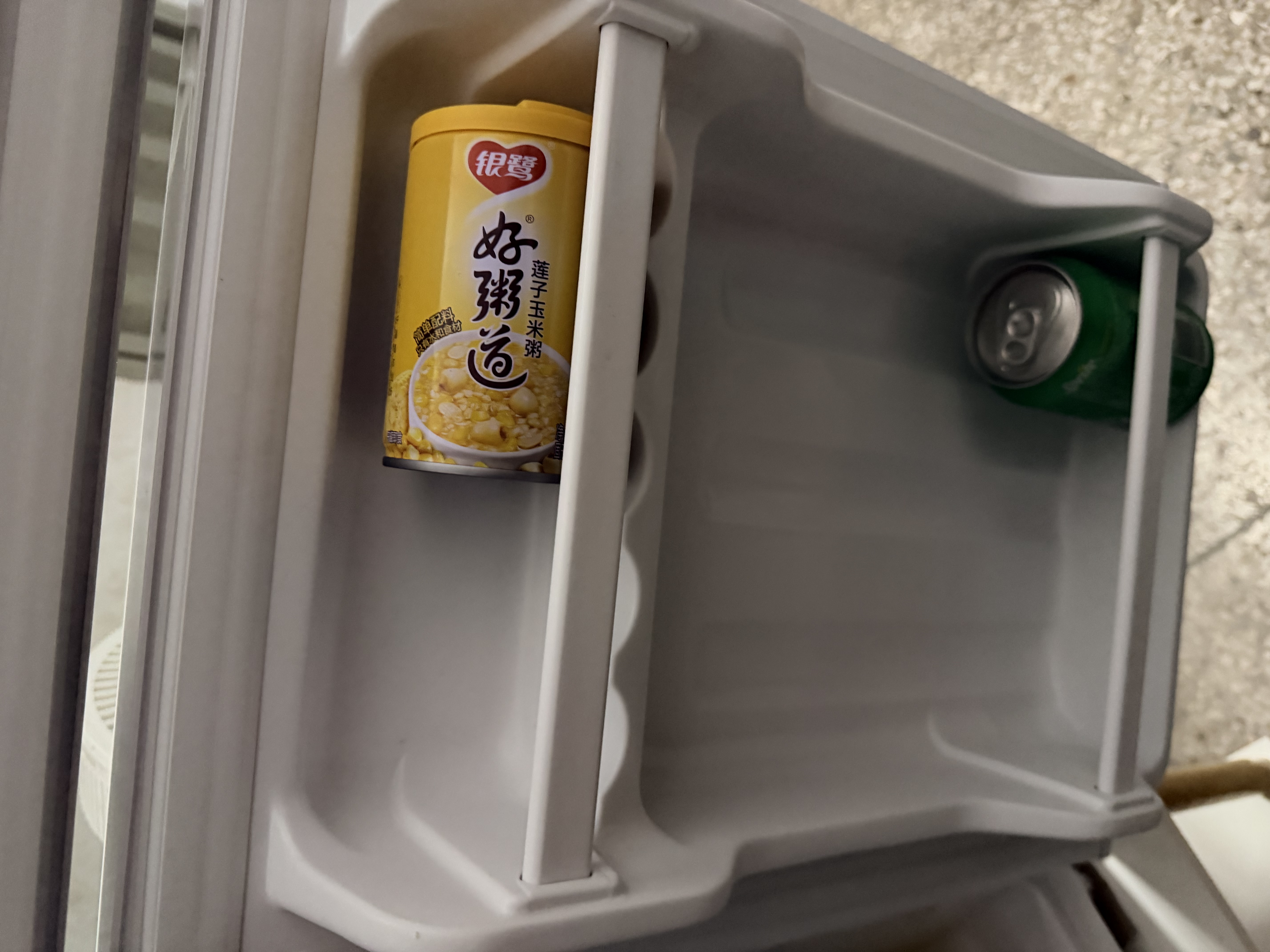 HYUNDAI（韩国）小冰箱迷你小型家用冷藏冷冻宿舍出租房办公室双开门二门电冰箱节能省电 80L白【行业热卖+日销过百】 实拍图