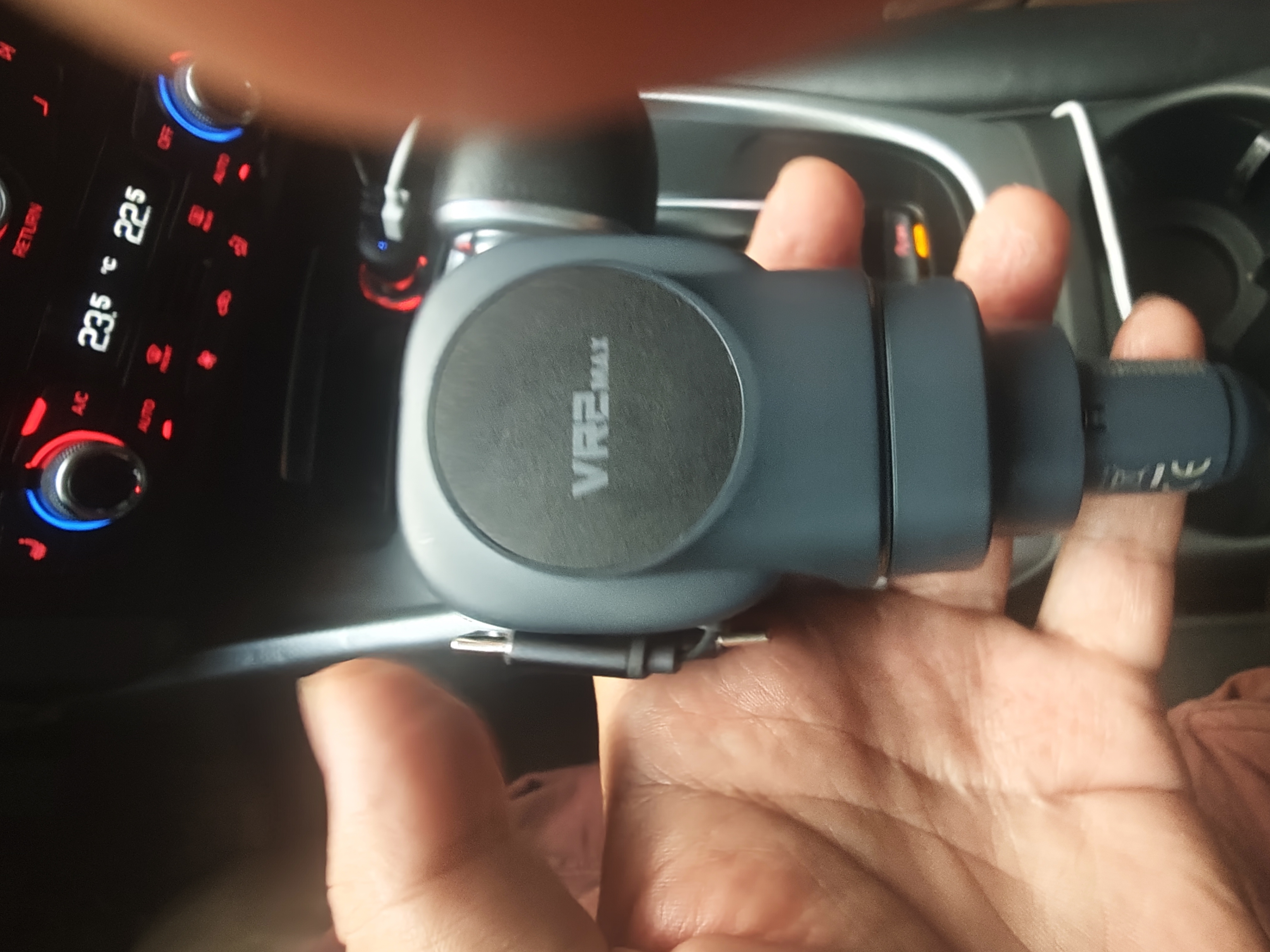 倍思车载充电器100W超级快充汽车点烟器转换器带伸缩线一拖二2026新款适用苹果18Pro Max华为小米 实拍图