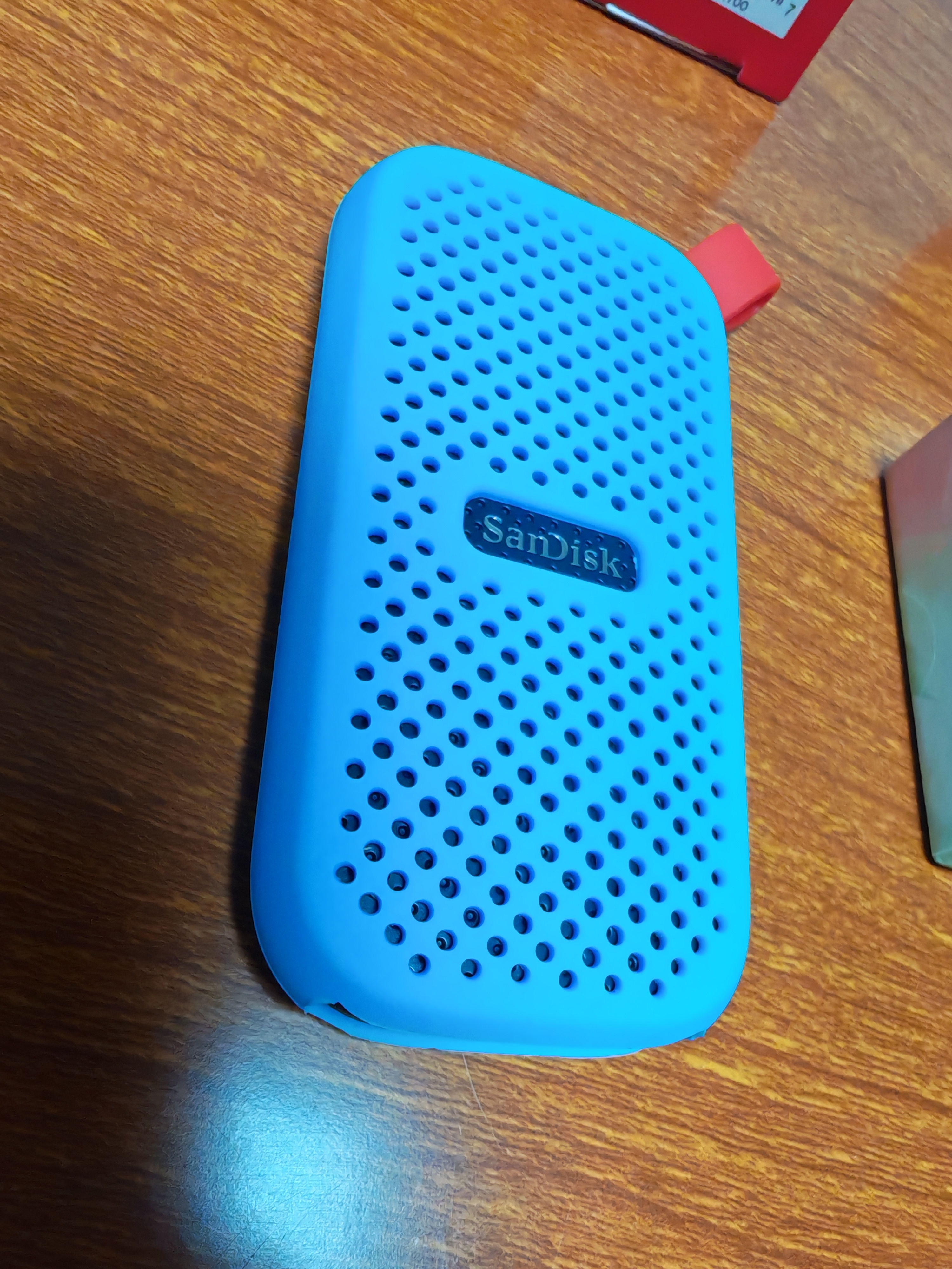 Sandisk闪迪1TB Type-c USB3.2移动固态硬盘（PSSD）E30高速 移动SSD 读速800MB/s 兼容手机笔记本电脑 实拍图