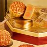 莲香楼月饼礼盒 广式双蛋黄纯白莲蓉月饼广州特产企业中秋送礼团购福利 【低糖双黄】双黄纯白莲蓉月饼700g 实拍图
