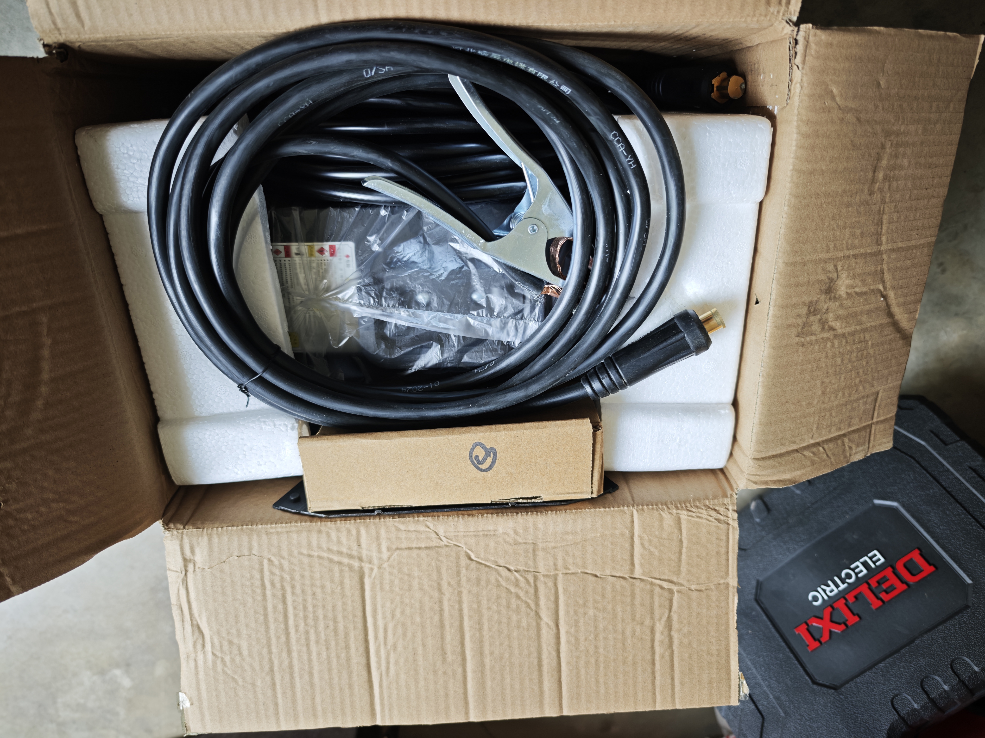 德力西电焊机220v 380v两用双电压焊机ZX7-315家用小型手提式工业焊机 实拍图