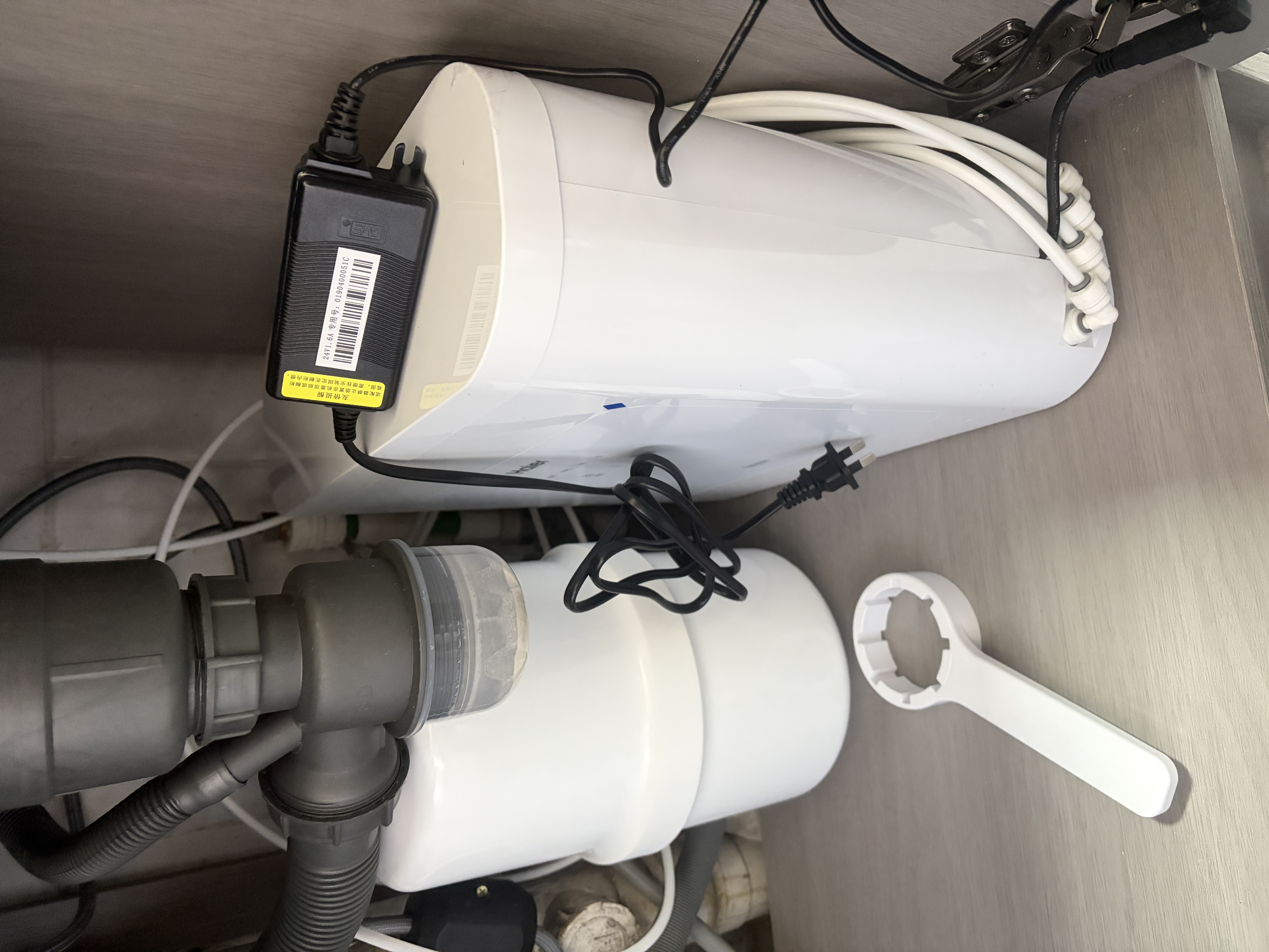 海尔（Haier）家用净水器管线机全通量匹配高温杀菌智能触控壁挂式直饮机速热饮水机 铂光系列管线机 实拍图