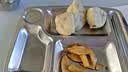 宇太（YUTAI） 餐盘304不锈钢成人学生食堂饭盘分餐盘分格加厚单位饭盒餐具套装 加厚五格套装(盘碗勺筷304) 实拍图