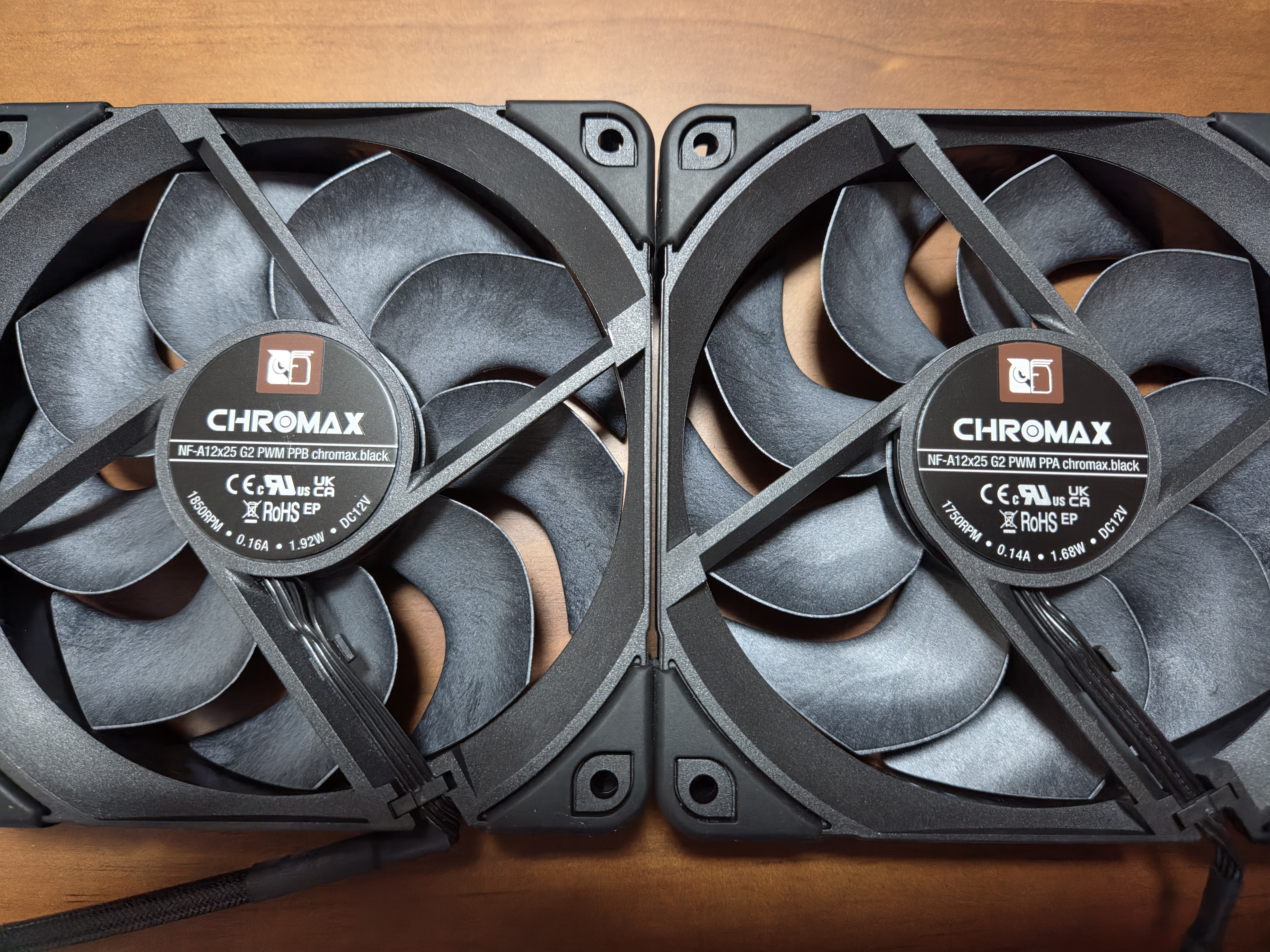 noctua NF-A12x25 G2 PWM Sx2-PP LS-PWM 二代A12 猫扇 12025 12CM LCP机箱散热风扇 智能温控黑化版静音 猫头鹰 A12x25 G2 Sx2-PP 黑 实拍图