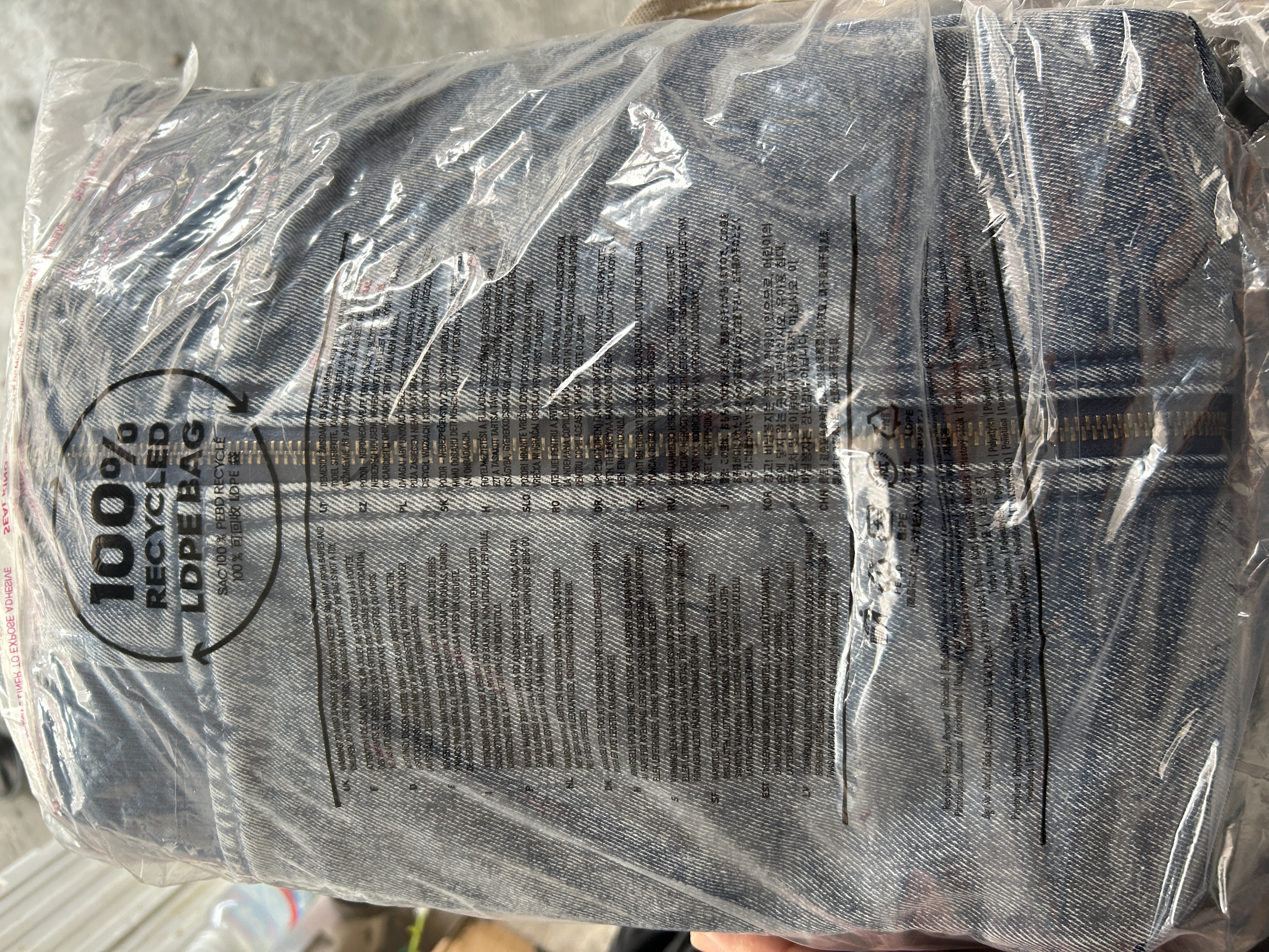FILA斐乐抓绒防泼水运动外套26秋冬季新款男款软壳防风衣通勤夹克上衣 【多功能单层秋季版】正黑色-BK M 170/92A/M 实拍图