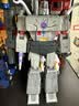 变形金刚（Transformers）工作室系列领袖级86大电影四十周年纪念版战损威震天G2255 实拍图