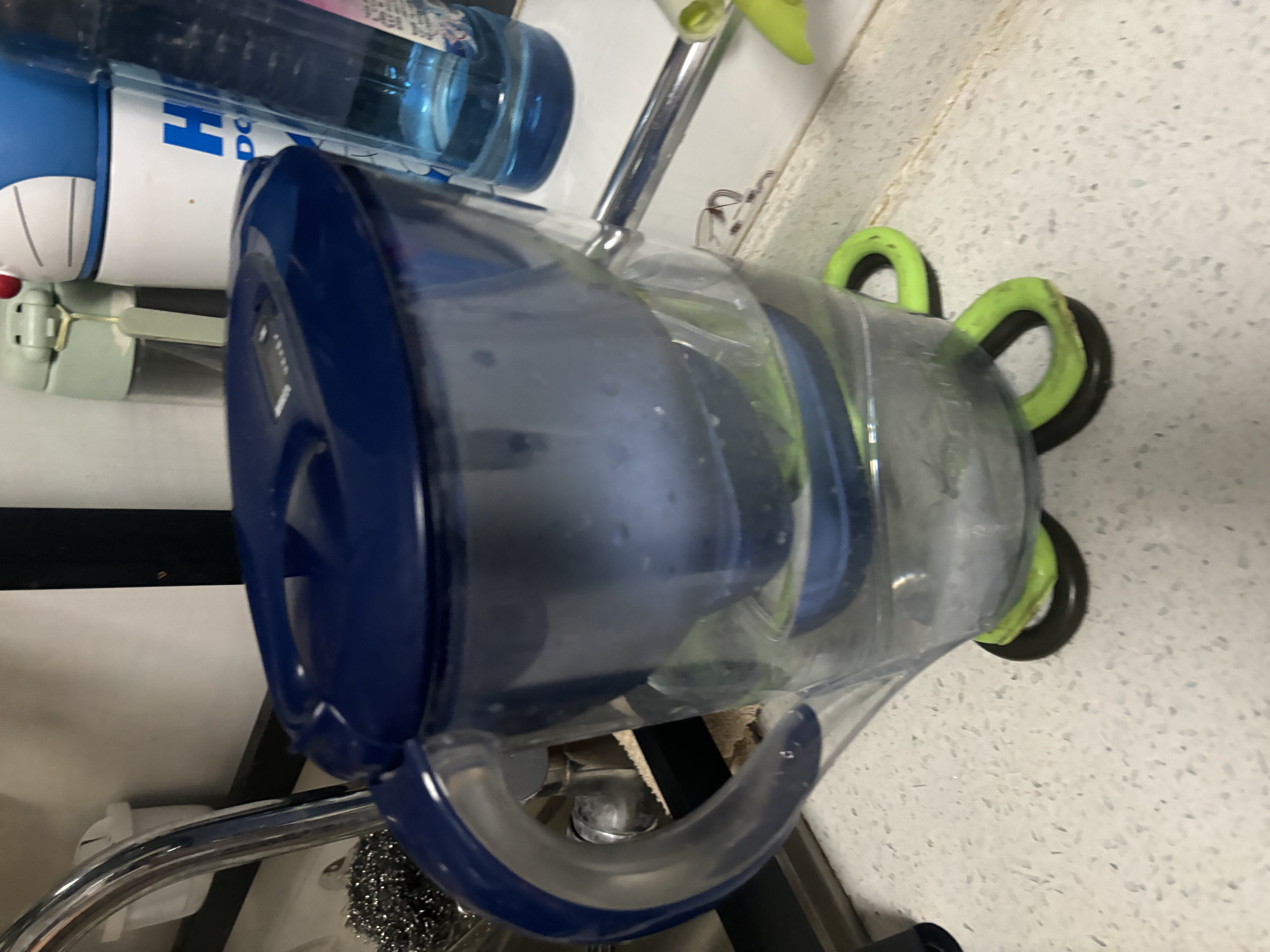 碧然德（BRITA）过滤净水器 家用滤水壶 净水壶 海洋系列 去水垢专家版滤芯11枚 环保加固包装 实拍图