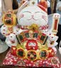 智汇招财猫开业大摆件自动招手电动摇手大号陶瓷新店开业大吉乔迁礼物 【生意兴隆】31*23*29当次日到 【礼盒+坐垫+围脖】电池插电两用 实拍图
