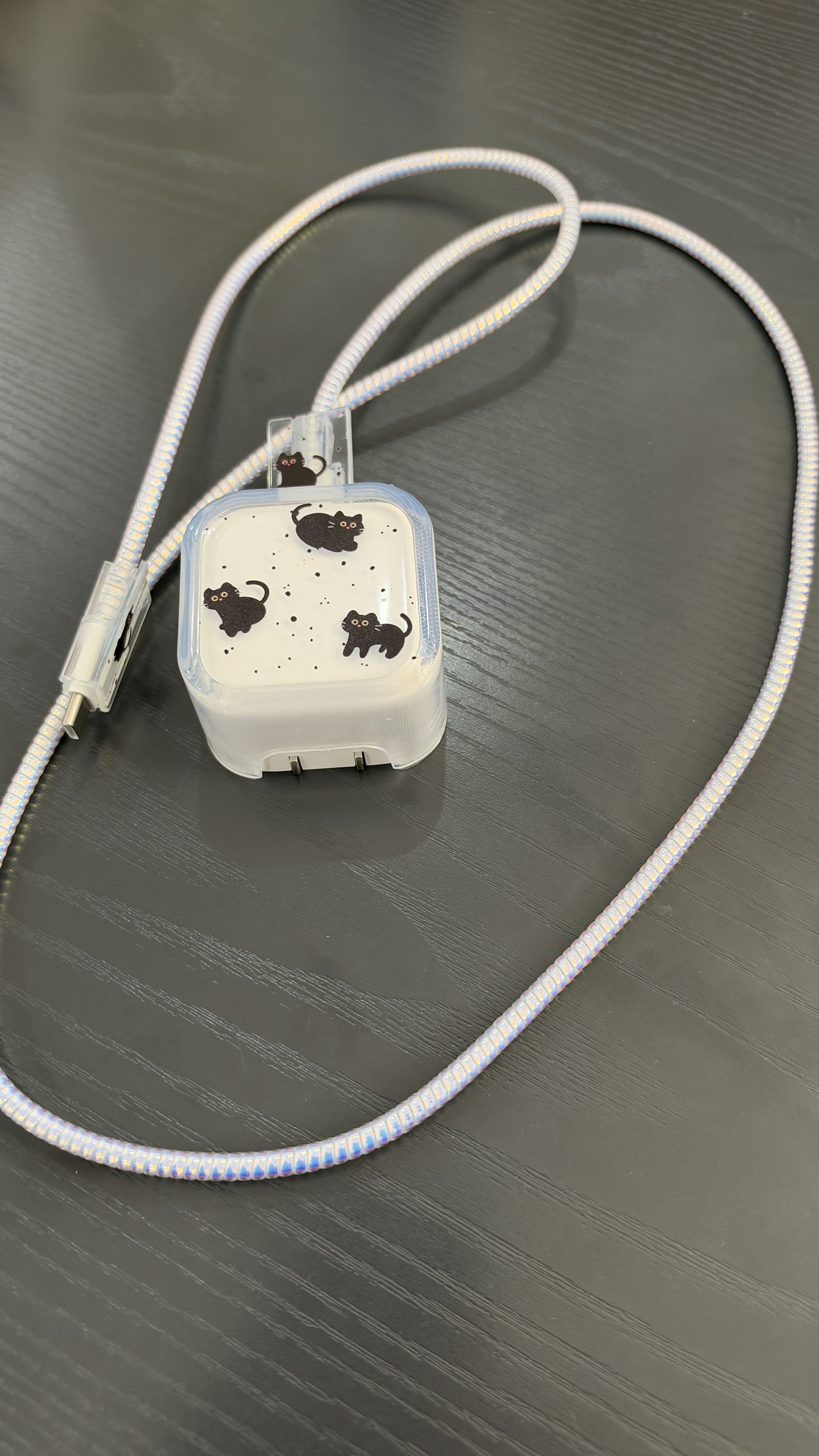 Apple/苹果 40W（至高60W） type-c快充充电器 苹果usb-c原装充电头 苹果iPhone 18 Pro Max充电器 实拍图