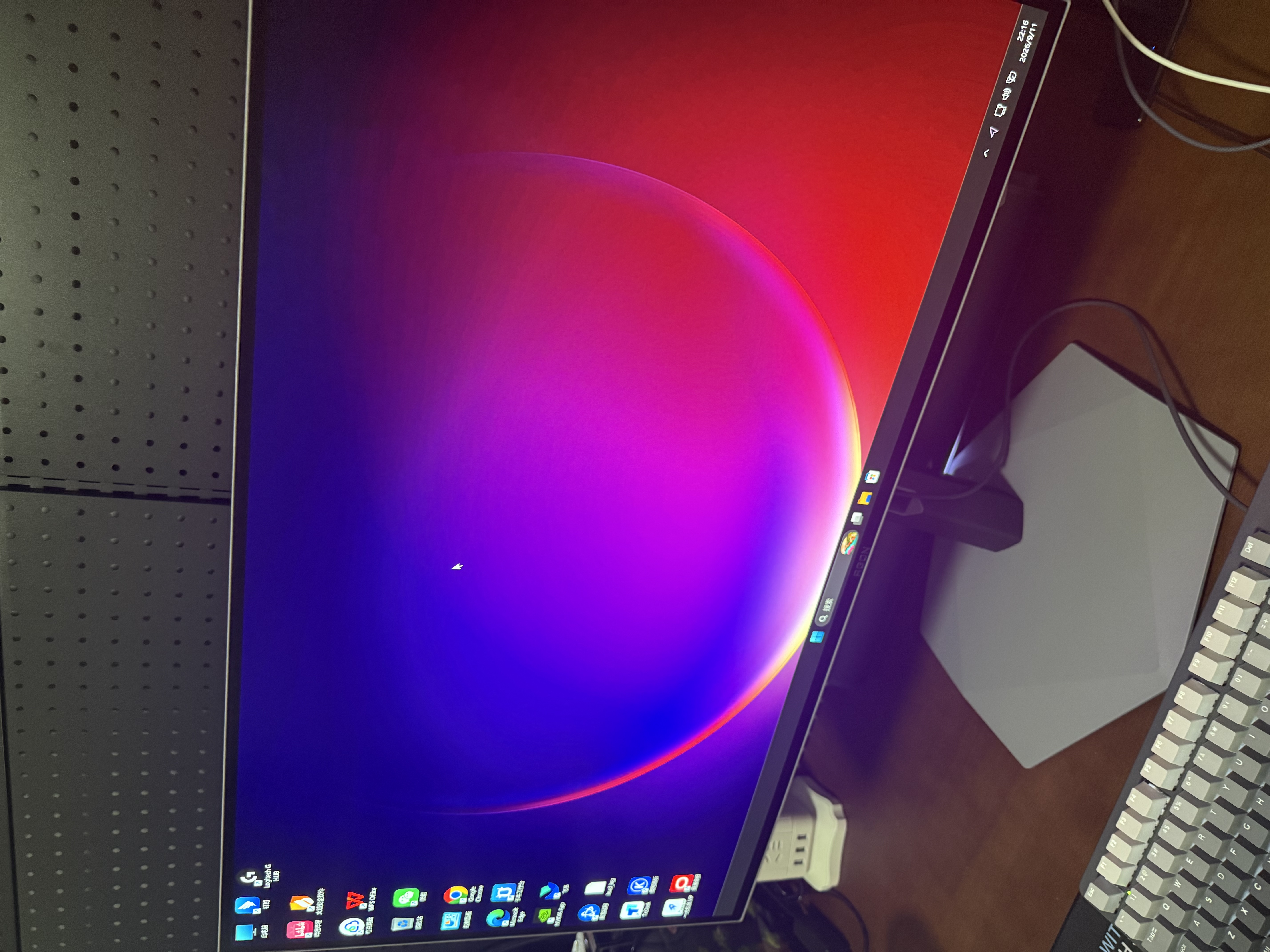 AOC爱攻昊天Max 32英寸WOLED 4K240Hz双模480Hz 10Bit DP2.1 16W音箱 0.03ms游戏电竞显示器AGP327UZD 实拍图