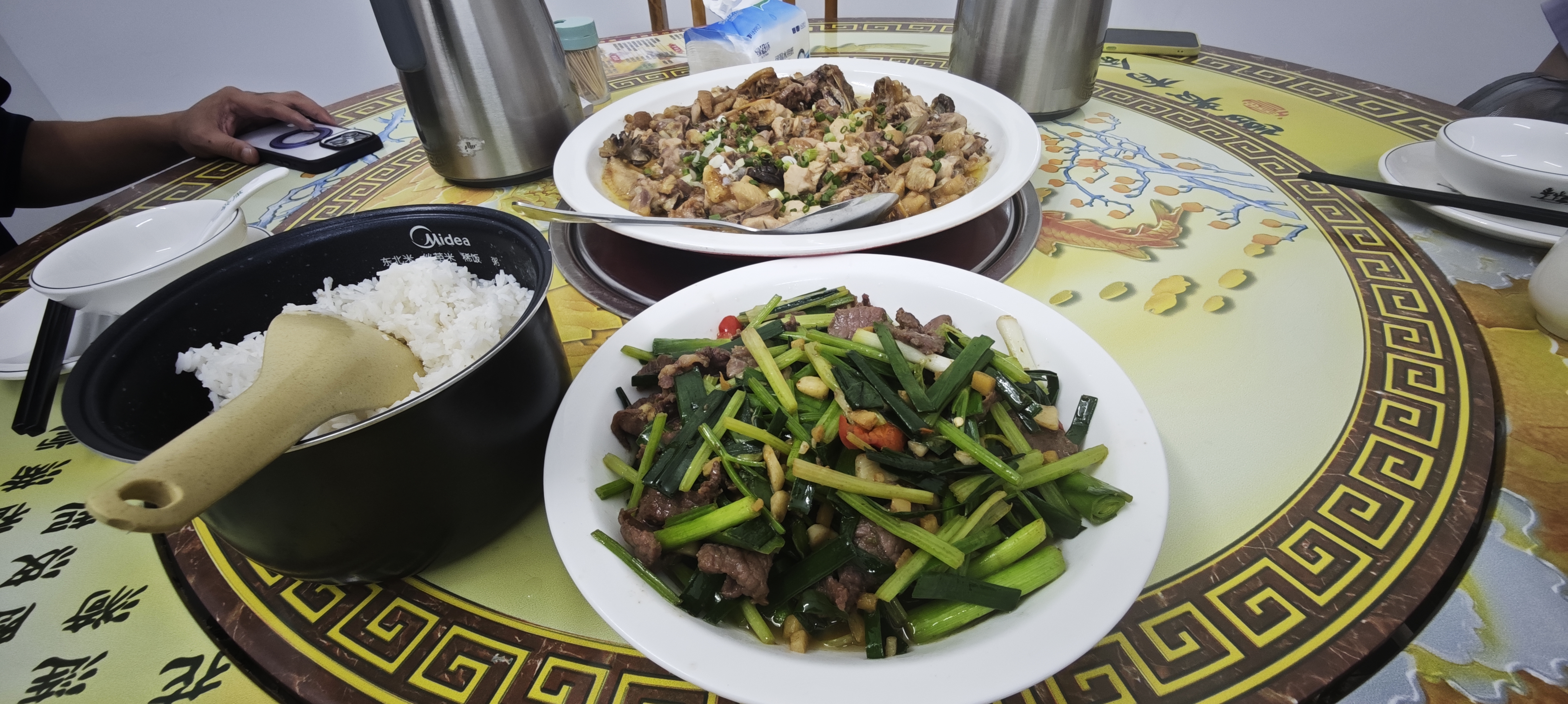 美的（Midea）0涂层112kPa超高压电压力锅电饭煲6L家用6-8人电饭锅MY-E6930G智能预约开盖火锅 实拍图