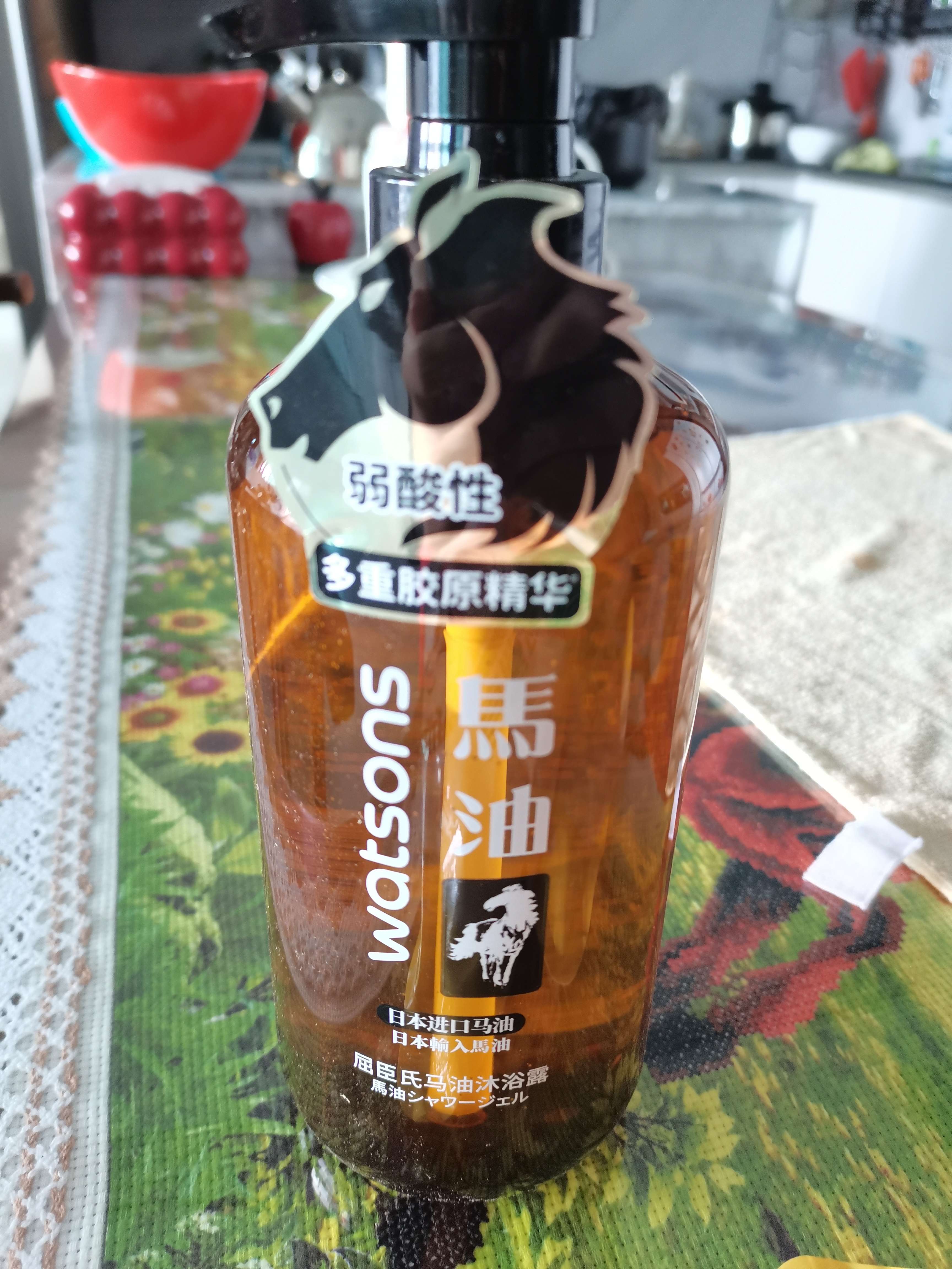 屈臣氏马油沐浴露750ML（进口马油 温和弱酸性 洗后不拔干） 实拍图
