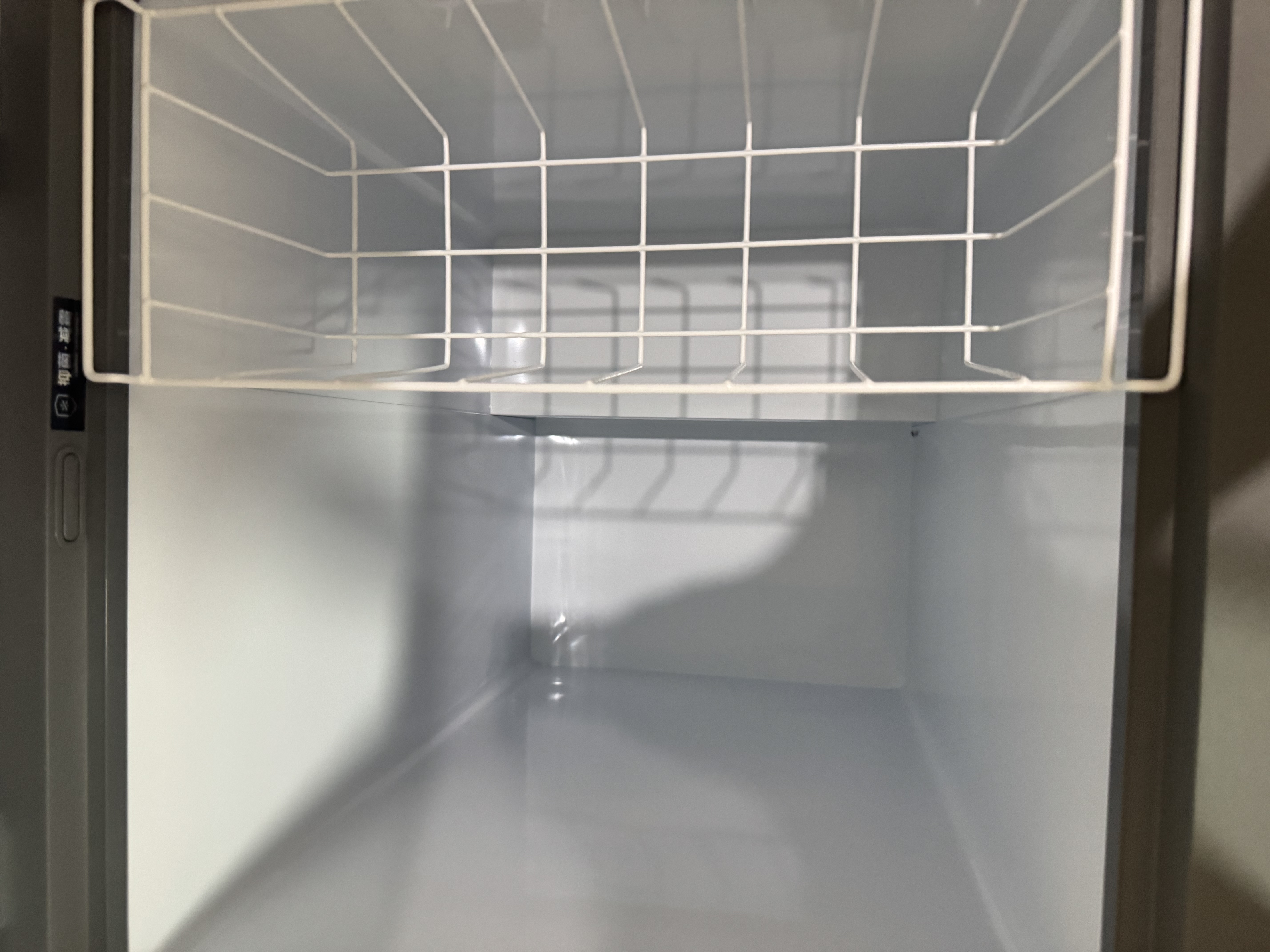 海尔（Haier）142L单温小冰箱冰柜小户型家用小冰柜冷柜冷藏柜冷冻柜一级减霜大容量PCM内胆BC/BD-142GHPW9DT 实拍图