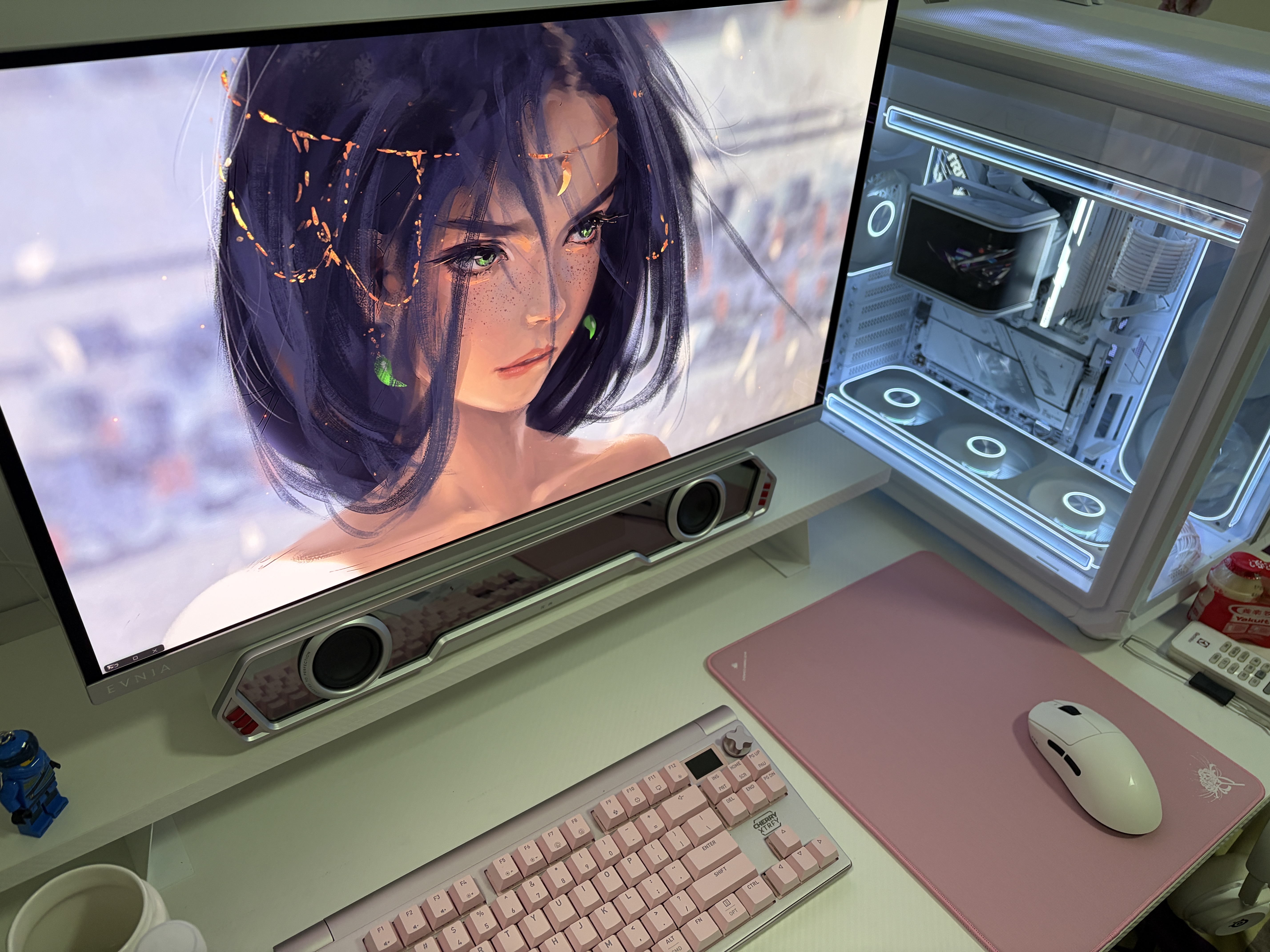 飞利浦EVNIA弈威 27英寸4K240Hz 三星四代QD-OLED 镜面屏 DP2.1低蓝光 音响 电竞显示器27M2N8800 实拍图