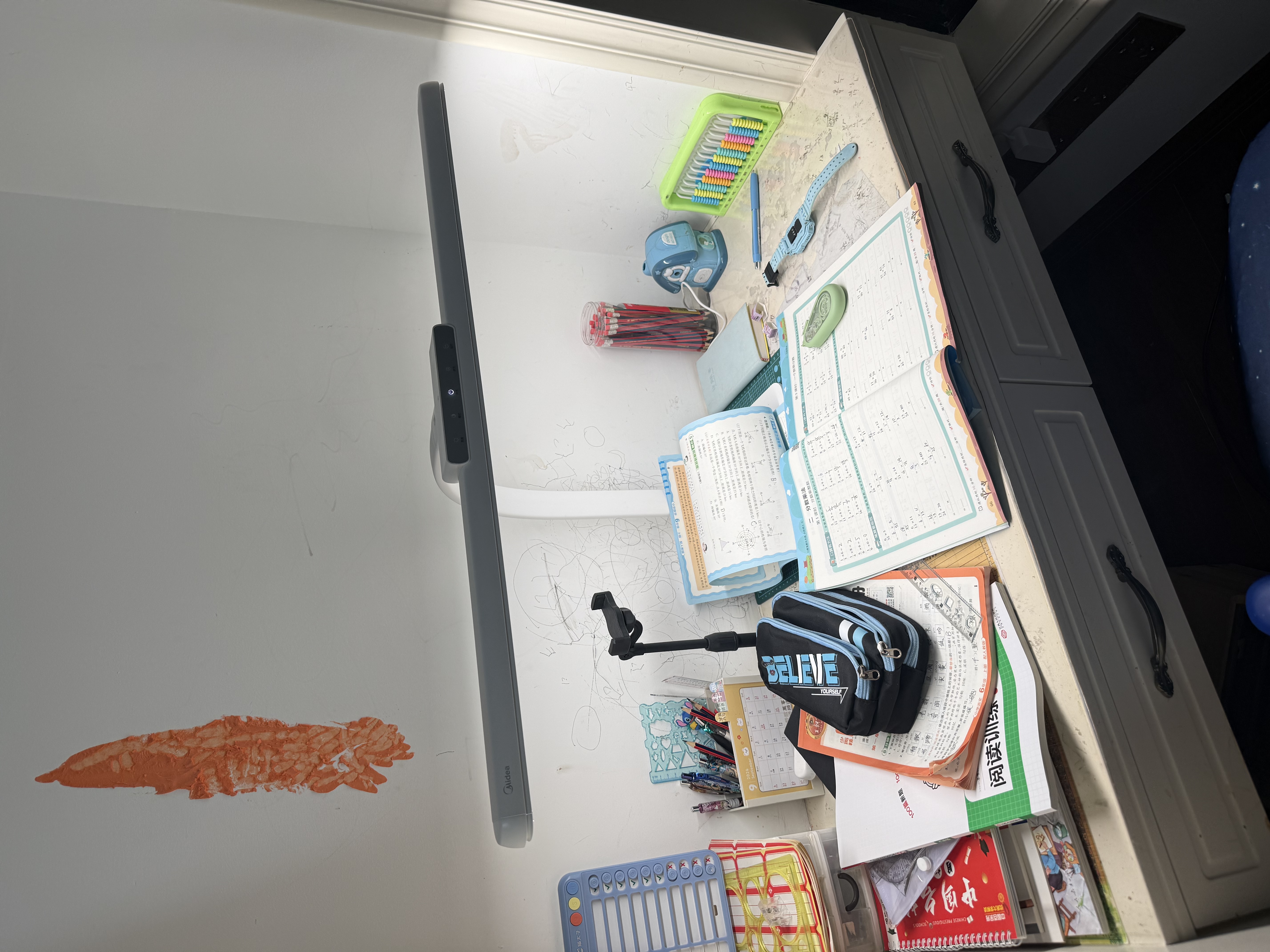 美的（Midea）AAAAA级护眼台灯儿童全光谱横灯头阅读台灯节礼无界M3  80cm 实拍图