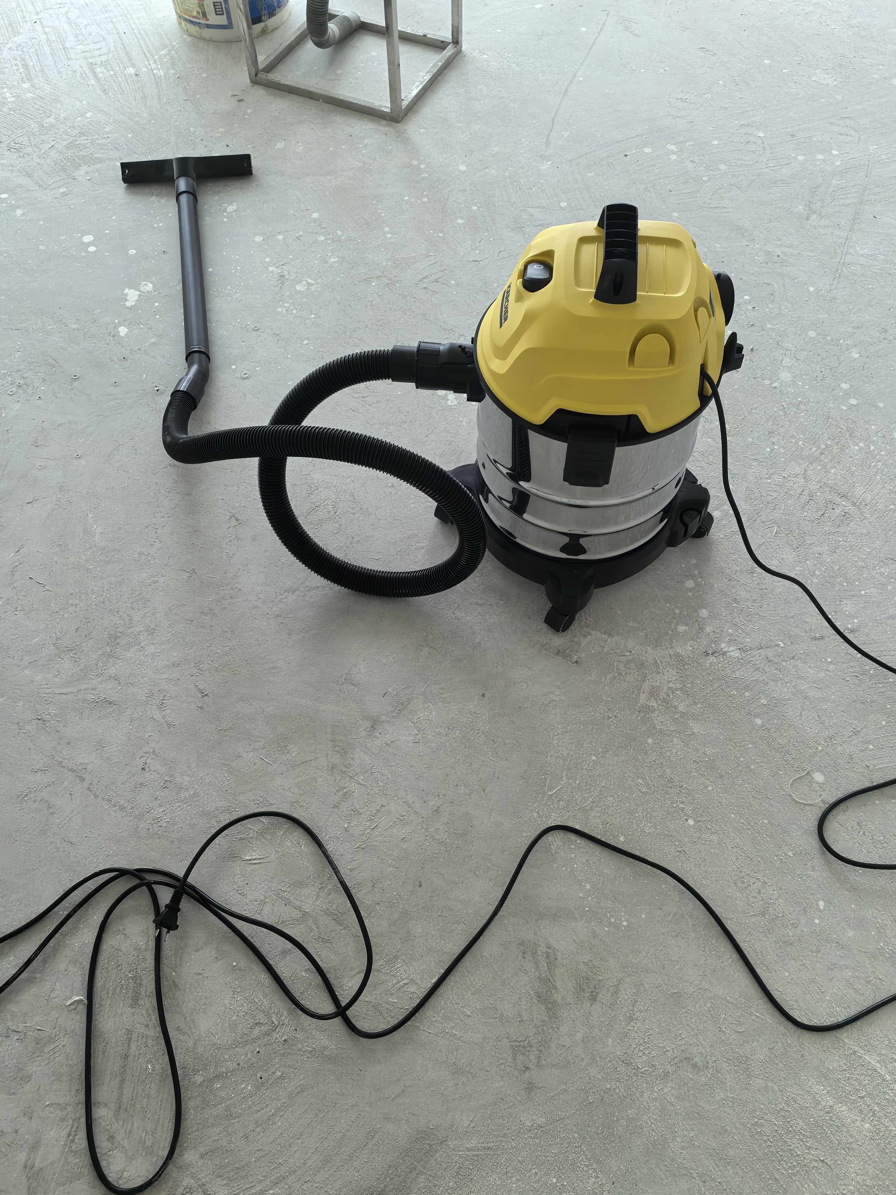 KARCHER德国卡赫 桶式吸尘器18L干湿吹三用家用工业开荒装修保洁地毯宠物大容量大功率超强吸力WD1s 实拍图