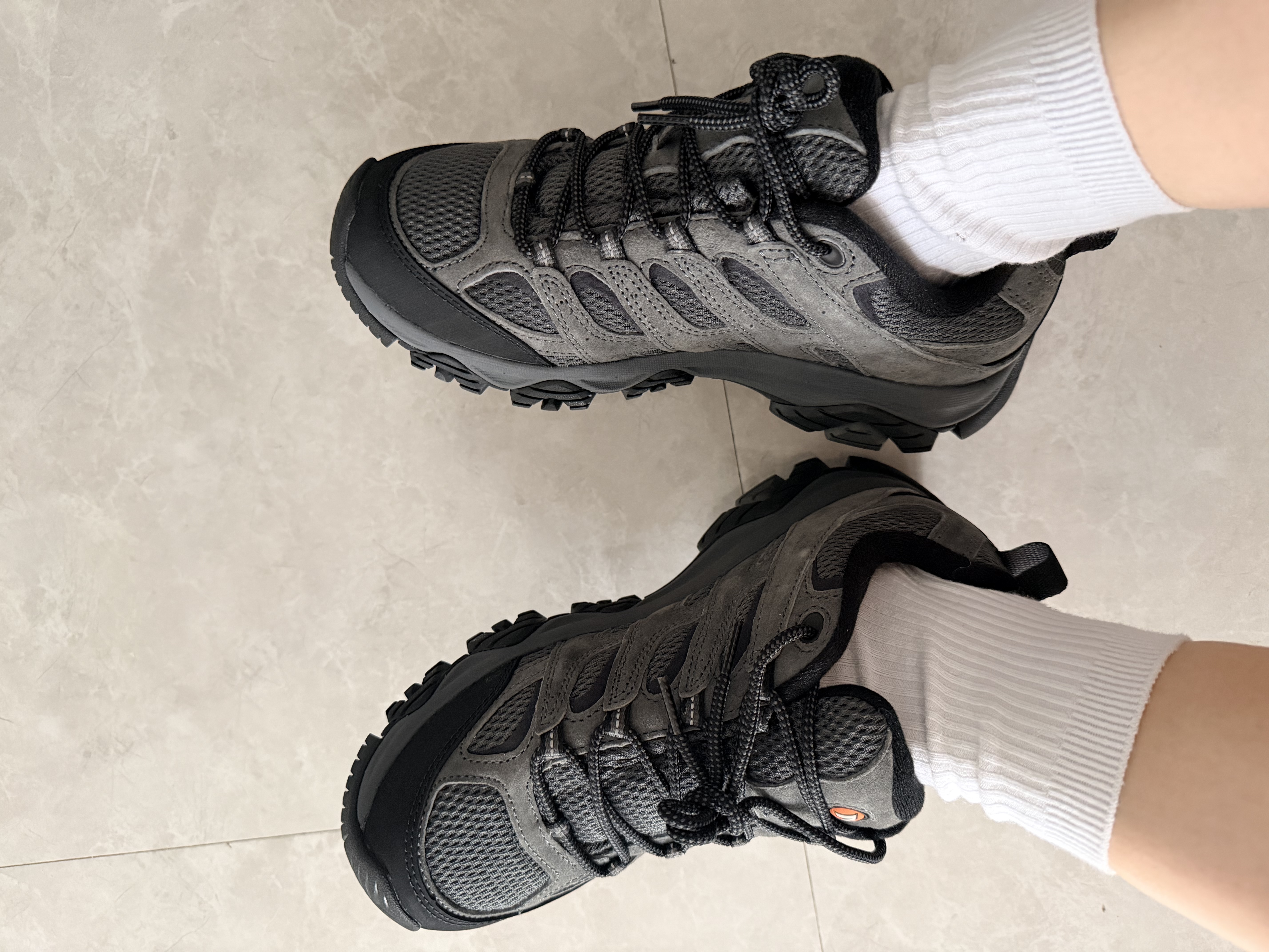 迈乐（Merrell）官方运动户外徒步鞋MOAB 3男鞋女鞋轻量减震V底防滑透气登山鞋 J035881黑灰（男） 41 实拍图