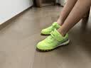 卡尔美（KELME）儿童足球鞋TF碎钉魔术贴免系带防滑耐磨球鞋 果绿  31  实拍图
