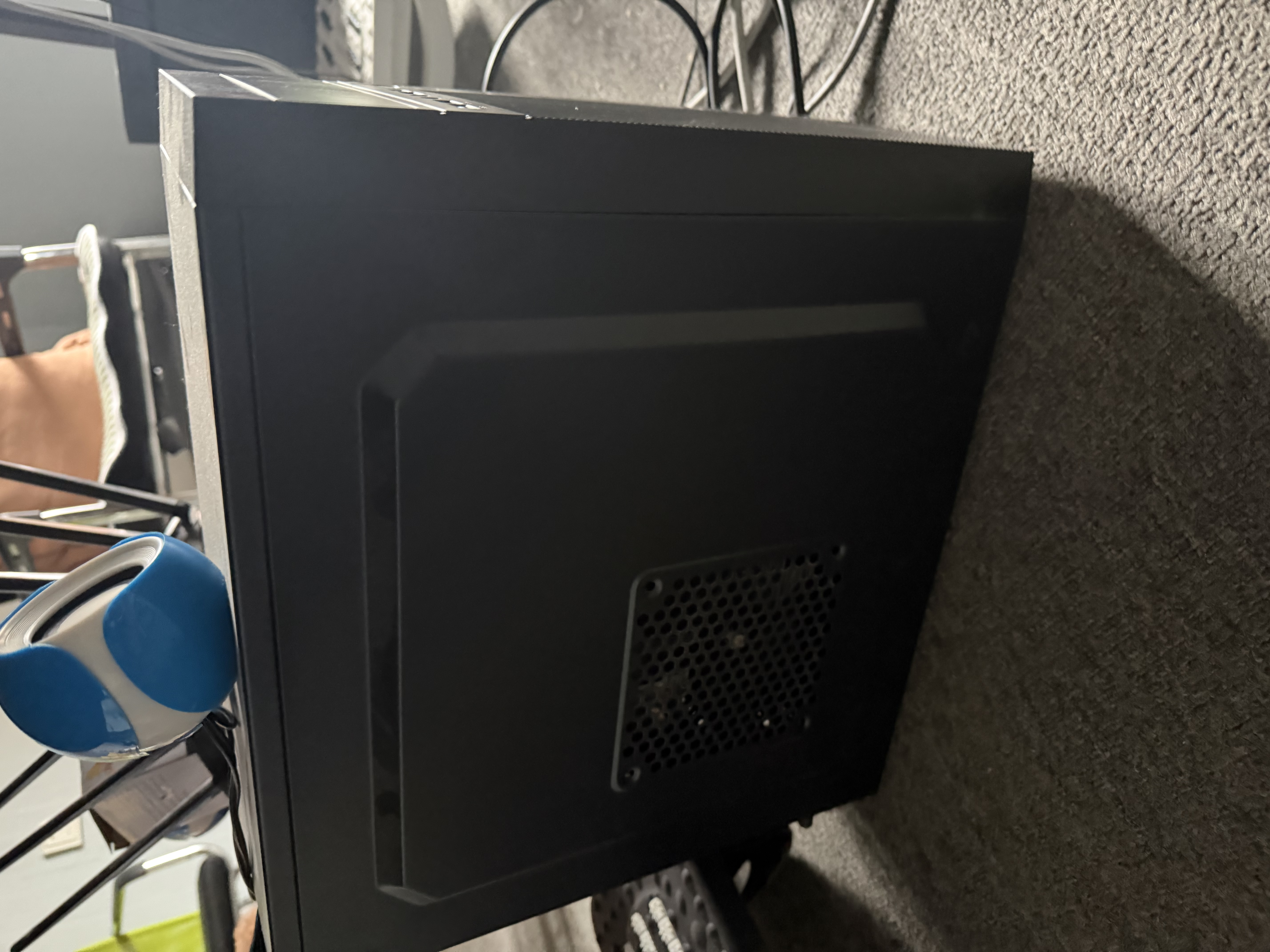 华硕（ASUS）【14代酷睿i7】台式电脑主机独显商务办公家用游戏设计渲染企业补贴组装电脑整机全套 C：酷睿i7丨16G+1TB丨4G超性能独显 华硕主机+24寸显示器全套(高清蓝光护眼) 实拍图
