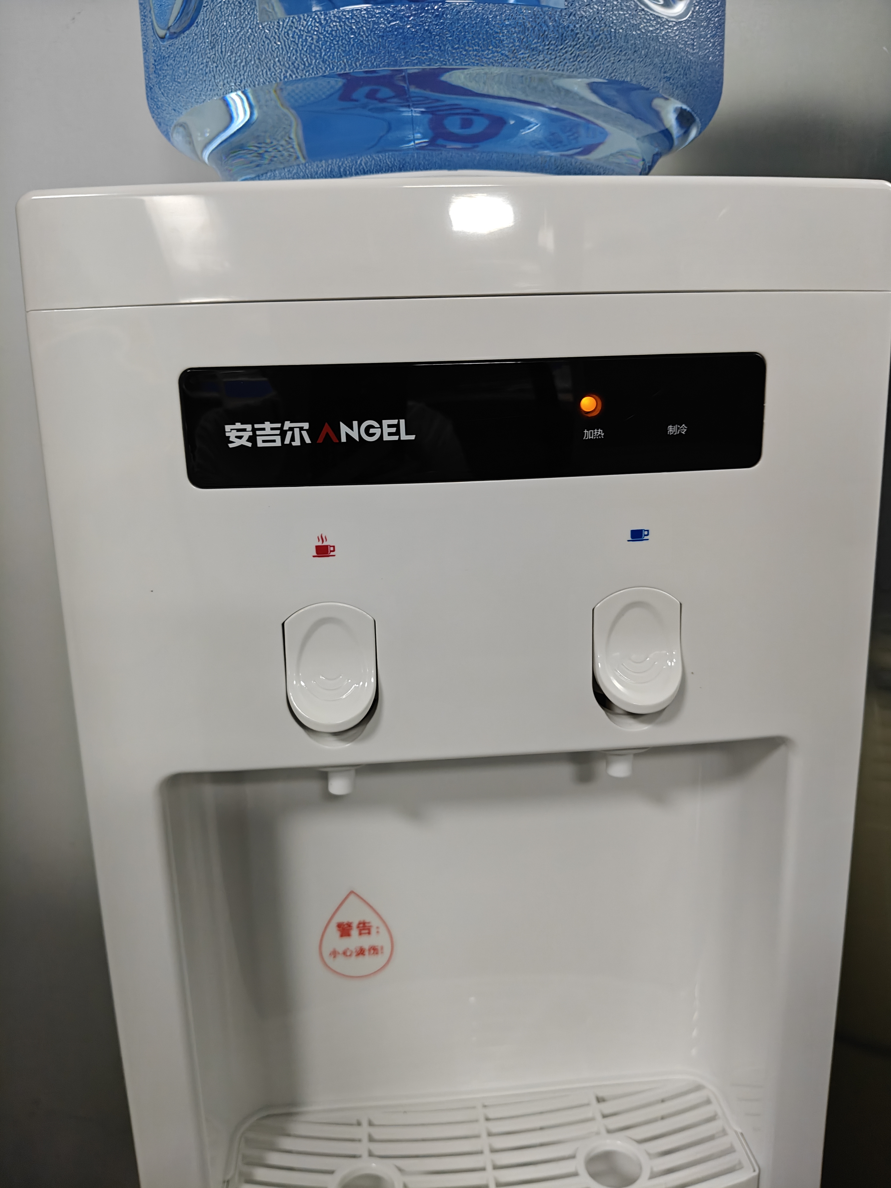 安吉尔饮水机家用制冷制热一体机上置桶装水抽水器即热式烧水一体茶吧机烧水壶Y1351LKD-C 实拍图