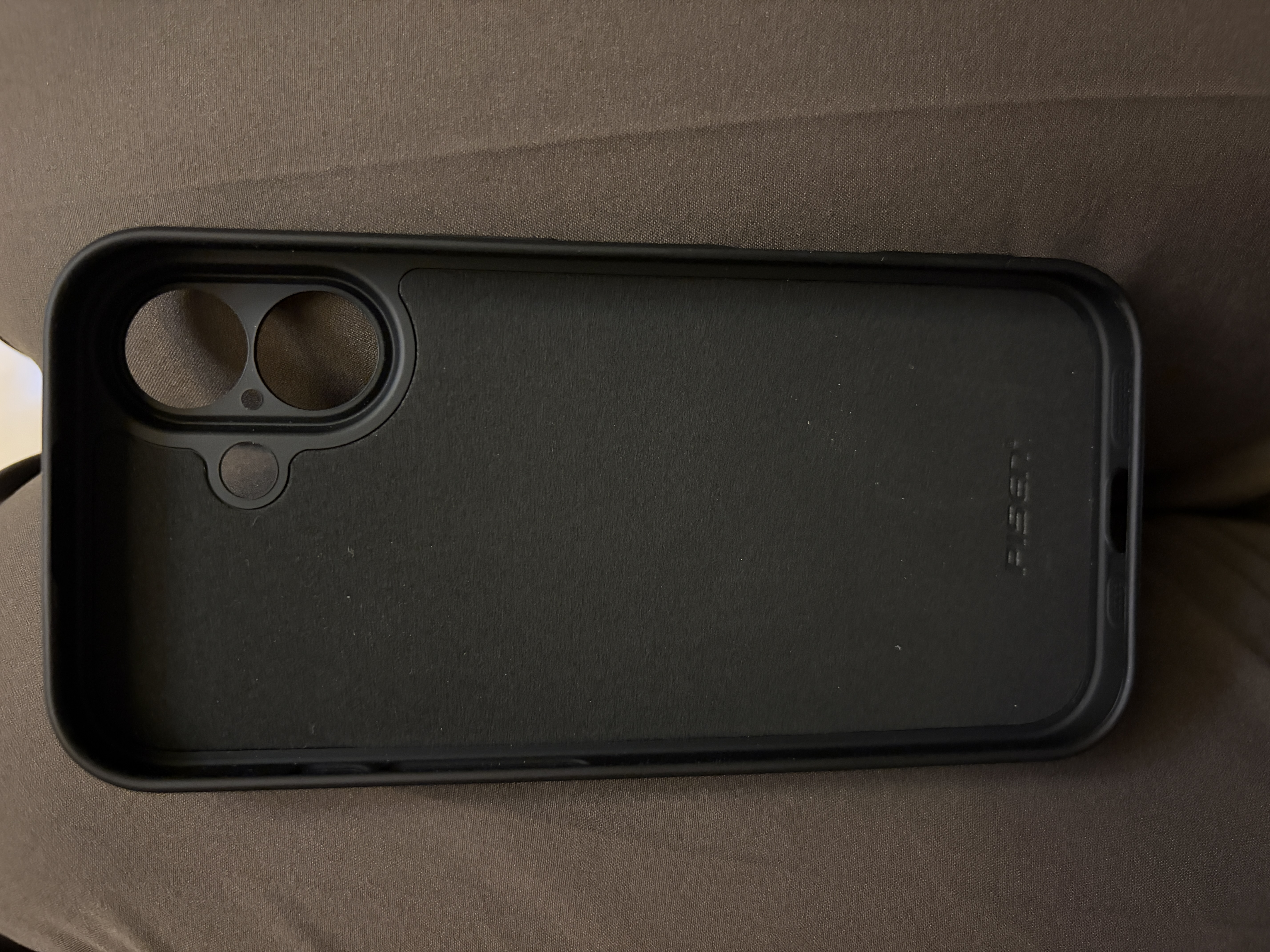 品胜【相机按键全包】适用iPhone17手机壳苹果17保护套亲肤柔性液态男女款超薄全包软壳保护套黑色 实拍图