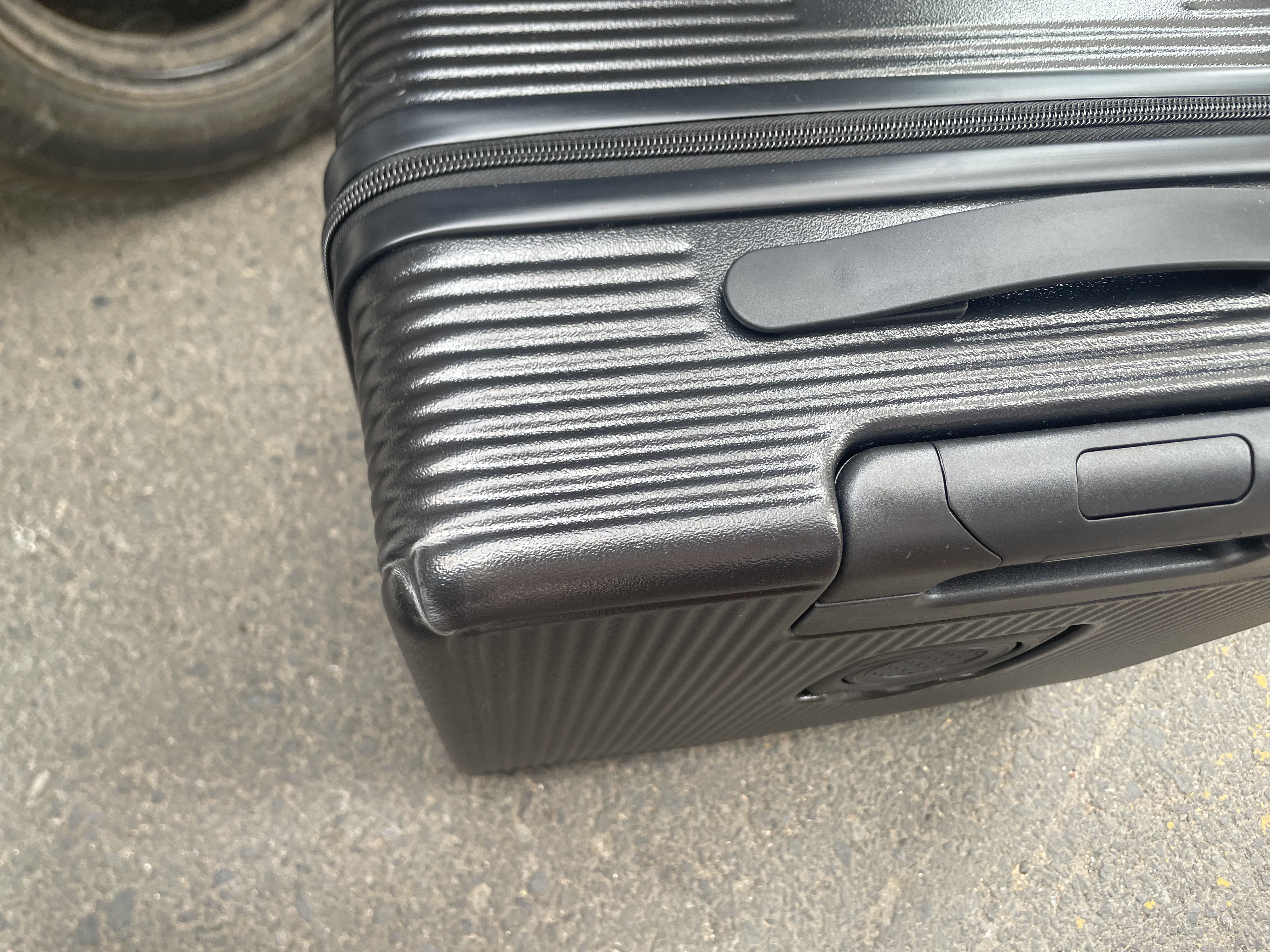 奕旅行李箱拉杆箱前开盖小型登机箱深仓旅行密码箱可上飞机皮箱子轻便 石黑【多功能-大容量深仓】 20英寸 支持登机+破损换新 实拍图
