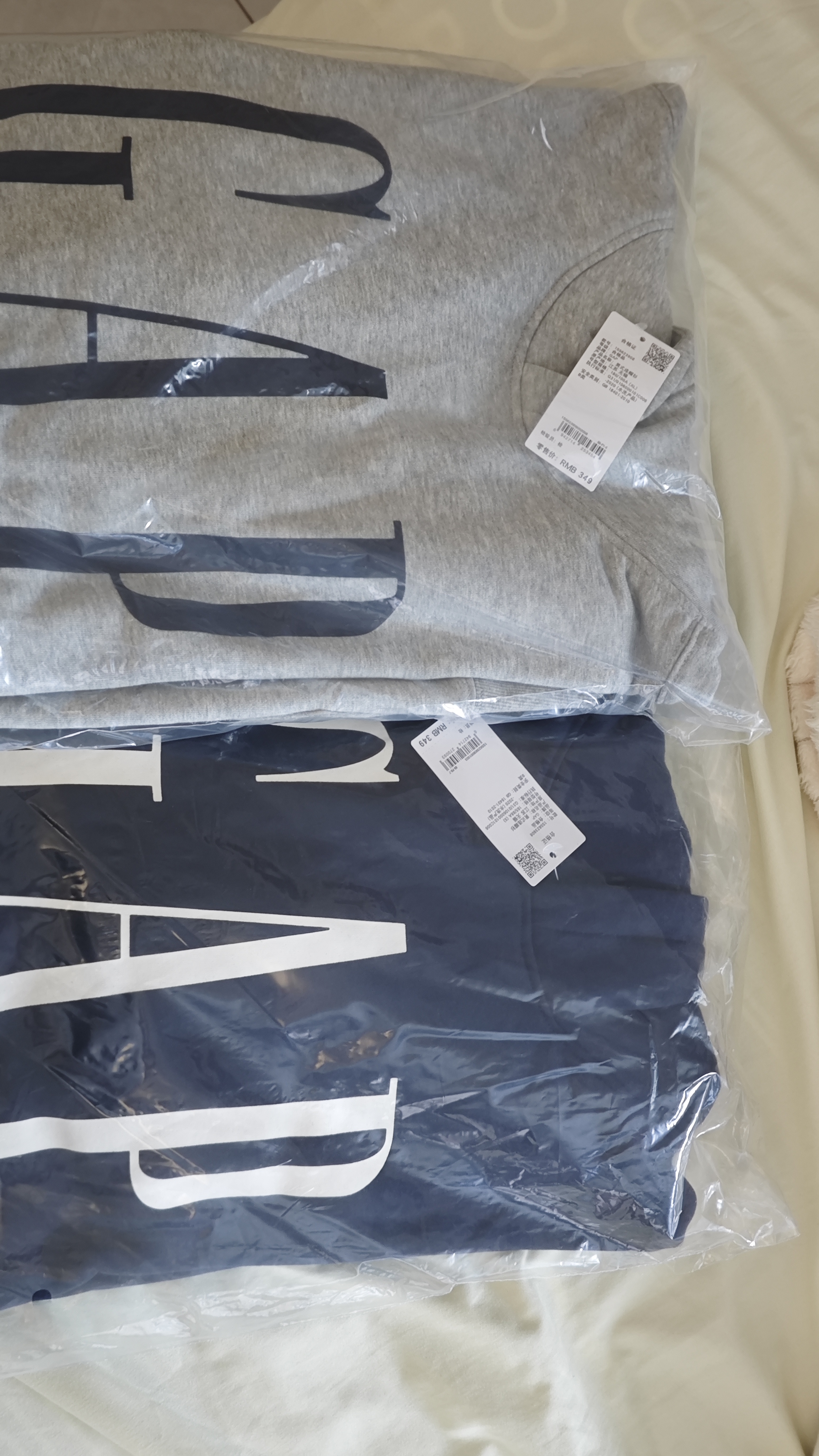 盖璞Gap男女装2026秋新品logo胶印抓绒连帽开衫宽松卫衣1SS623907 灰色 XL (180/100A)亚洲尺码 实拍图