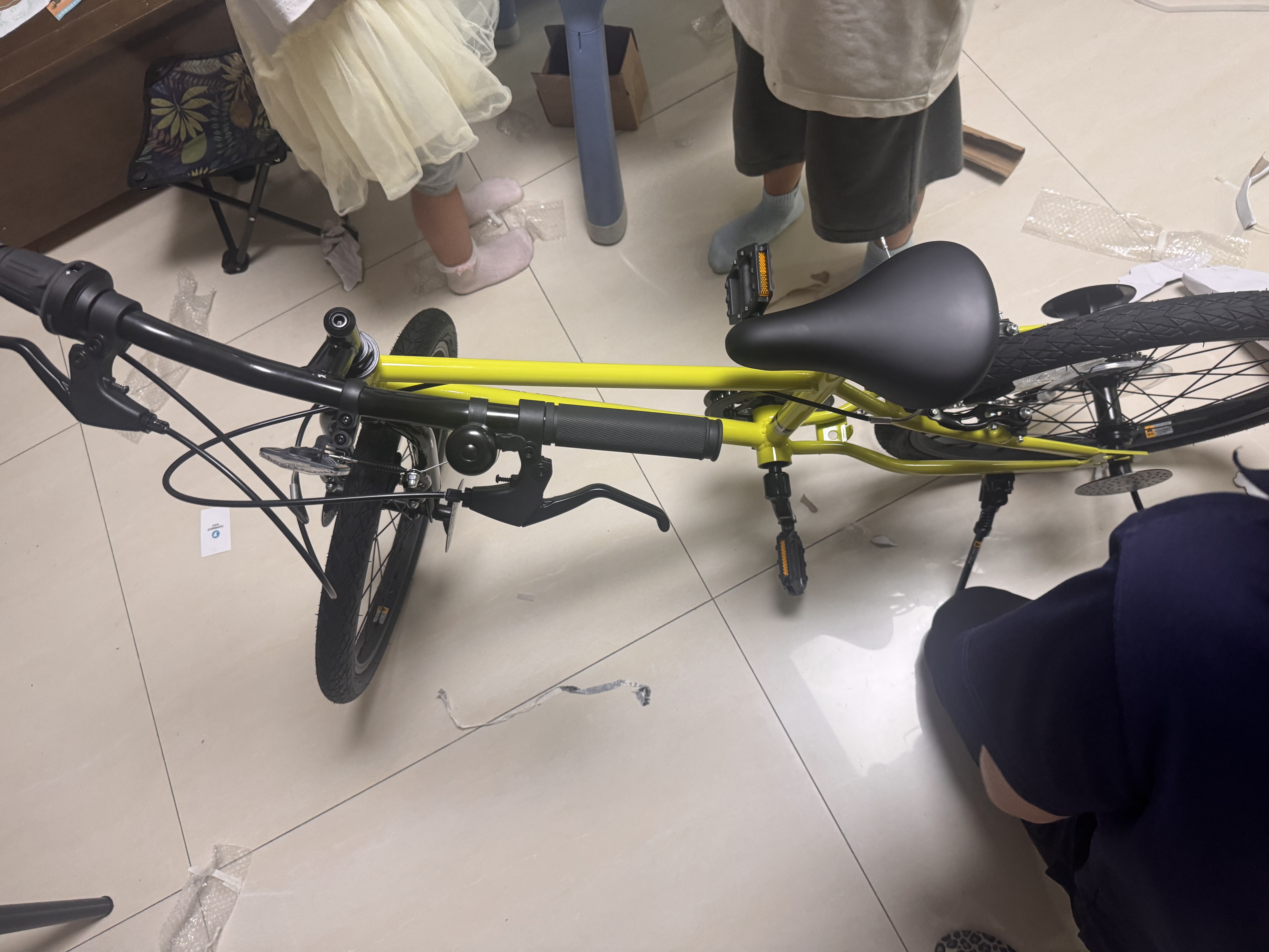 途锐达（TOPRIGHT）京东自营蜂鸟儿童自行车8-12岁男孩单车宝宝骑行脚踏车20寸青柠绿 实拍图