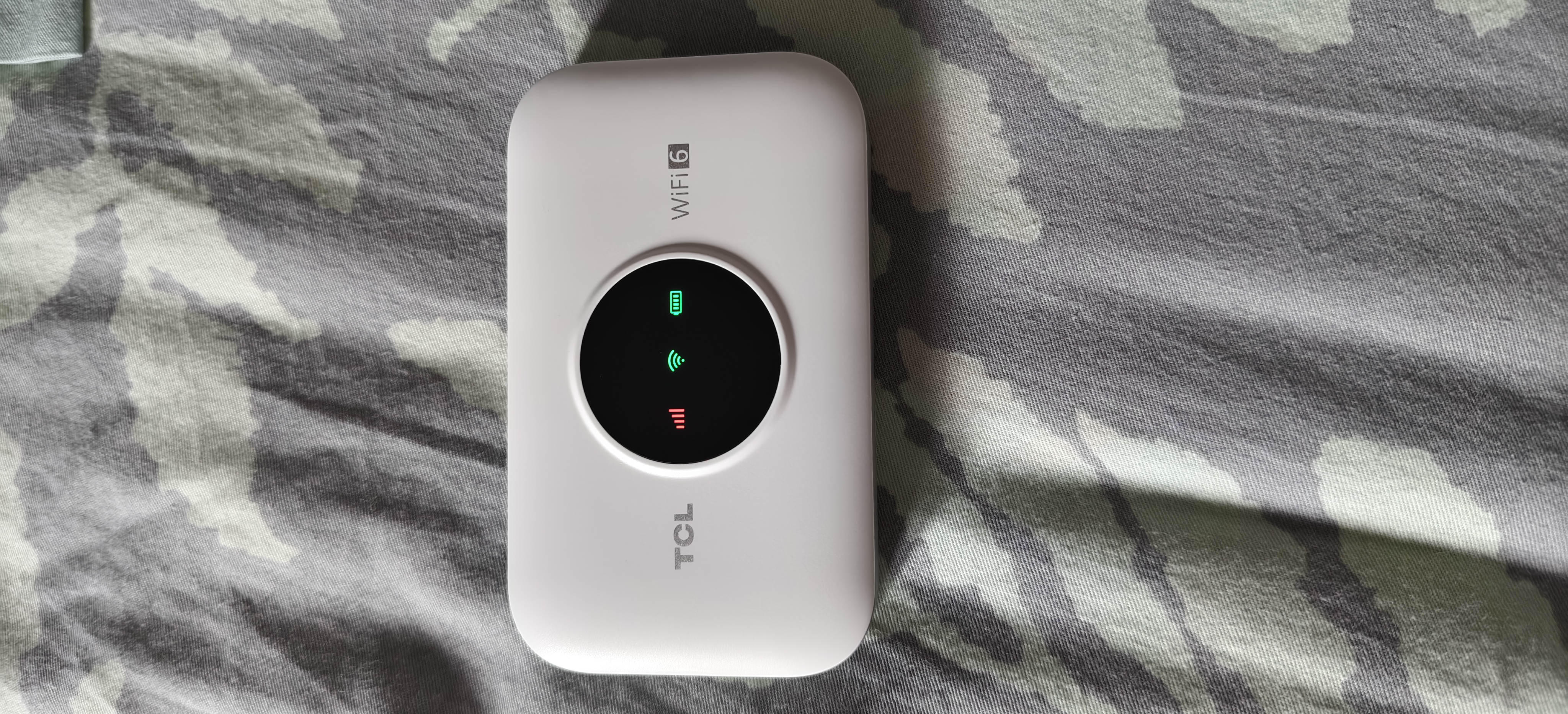 TCL随身wifi2026新款全国通用可移动便携式热点免插卡无线网wi-fi6无限制大流量车载4G路由器5GXY15B 【至尊畅享版】多网任切展锐强芯+32人共享 足额不虚标月享1500G流量 实拍图