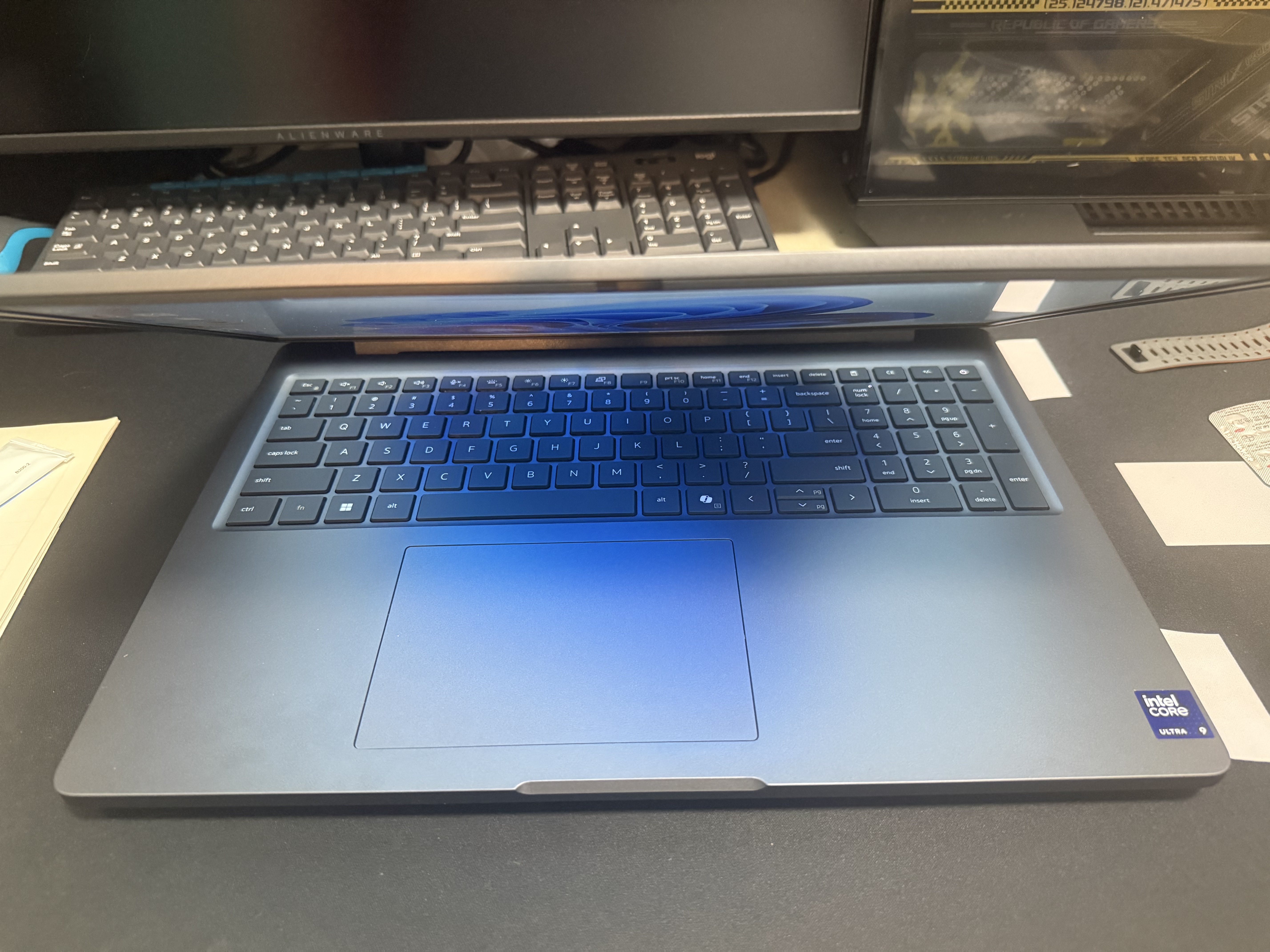 戴尔Dell Pro Max 16图形移动工作站AI笔记本电脑Ultra 9-285H/32G/1T/RTX PRO 2000 8G/FHD/定制 实拍图